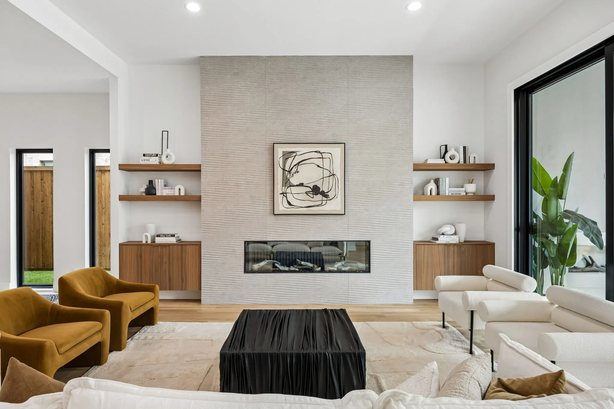 Single Family Residence For Rent in Dallas County , 6231 Mccommas Boulevard, Dallas, Texas 75214, 5 Bedroom, 6 Bathroom, 2 Garage spaces, 5,057 Sqft, built in 2025, mls#21390309, Real Estate Agent in Dallas, Homes For Rent in Dallas county, Homes For Rent in Dallas, Realtor in Dallas Texas, Real Estate Brokerage Independent Realty Texas, Luminita Cordes Realtor