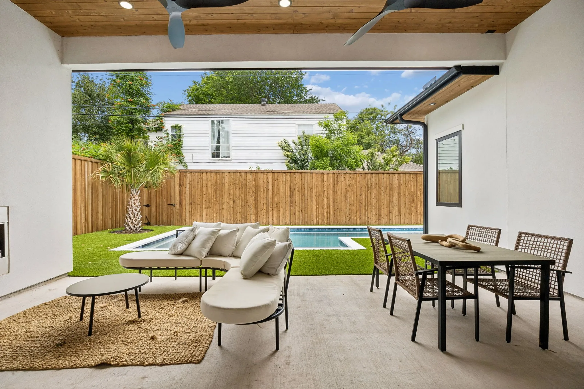 Single Family Residence For Rent in Dallas County , 6231 Mccommas Boulevard, Dallas, Texas 75214, 5 Bedroom, 6 Bathroom, 2 Garage spaces, 5,057 Sqft, built in 2025, mls#21390309, Real Estate Agent in Dallas, Homes For Rent in Dallas county, Homes For Rent in Dallas, Realtor in Dallas Texas, Real Estate Brokerage Independent Realty Texas, Luminita Cordes Realtor