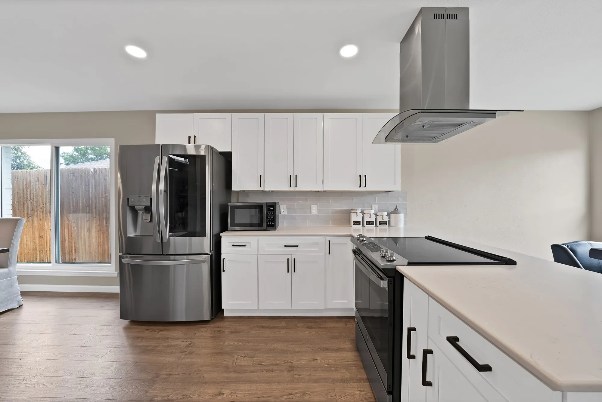 Single Family Residence For Rent in Collin County , 3220 Steven Drive, Plano, Texas 75023, 4 Bedroom, 2 Bathroom, 2 Garage spaces, 2,787 Sqft, built in 1979, mls#21389576, Real Estate Agent in Plano, Homes For Rent in Collin county, Homes For Rent in Plano, Realtor in Plano Texas, Real Estate Brokerage Independent Realty Texas, Luminita Cordes Realtor
