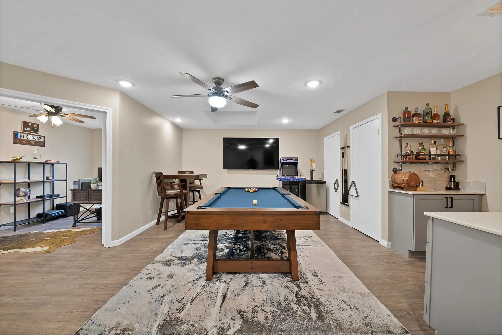 Single Family Residence For Rent in Collin County , 3220 Steven Drive, Plano, Texas 75023, 4 Bedroom, 2 Bathroom, 2 Garage spaces, 2,787 Sqft, built in 1979, mls#21389576, Real Estate Agent in Plano, Homes For Rent in Collin county, Homes For Rent in Plano, Realtor in Plano Texas, Real Estate Brokerage Independent Realty Texas, Luminita Cordes Realtor