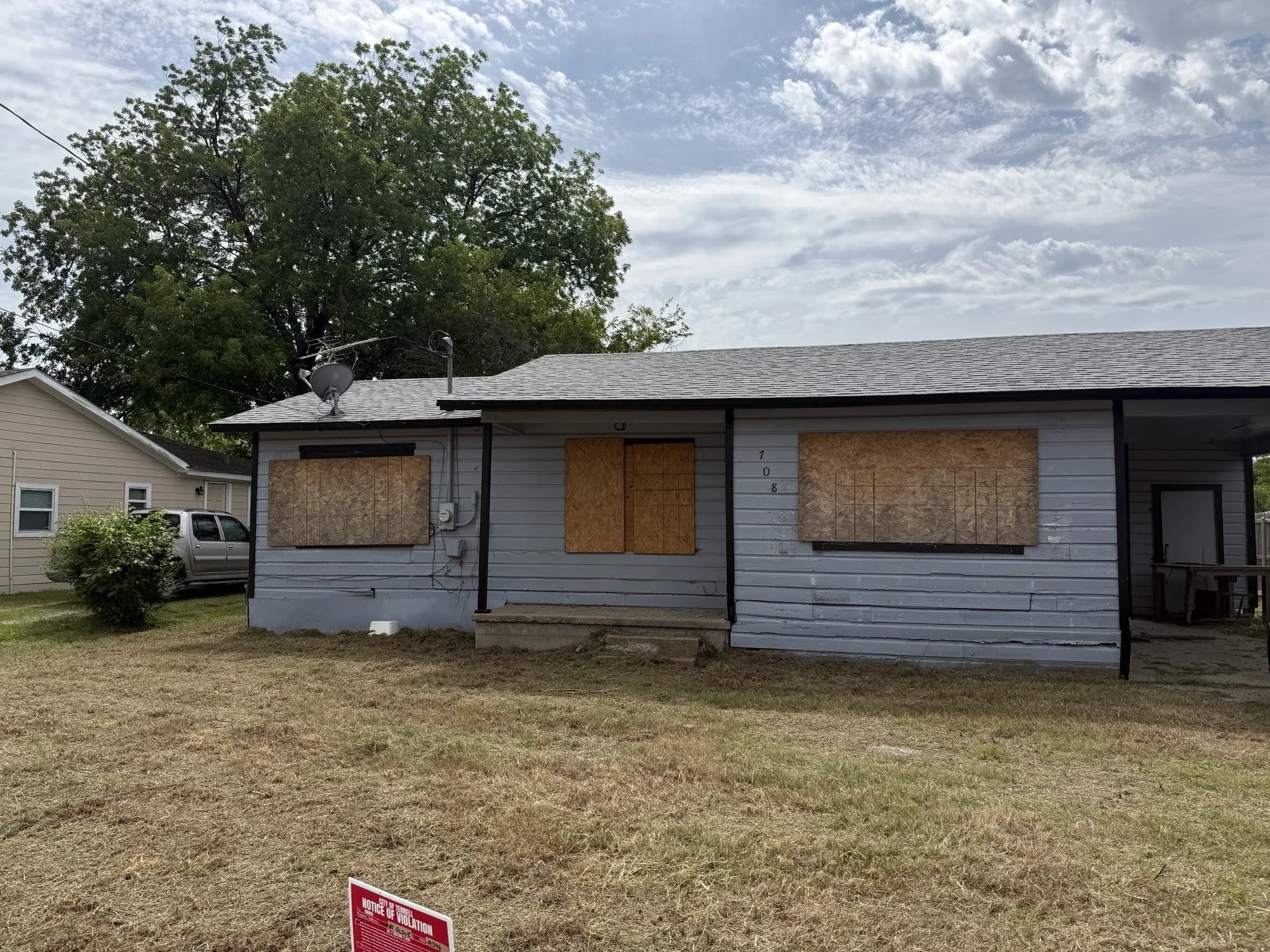 Single Family Residence For Sale in Kaufman County , 708 Mount Olive Street, Terrell, Texas 75160, 3 Bedroom, 1 Bathroom, Garage spaces, 772 Sqft, built in 1962, mls#21390311, Real Estate Agent in Terrell, Homes For Sale in Kaufman county, Homes For Sale in Terrell, Realtor in Terrell Texas, Real Estate Brokerage Independent Realty Texas, Luminita Cordes Realtor