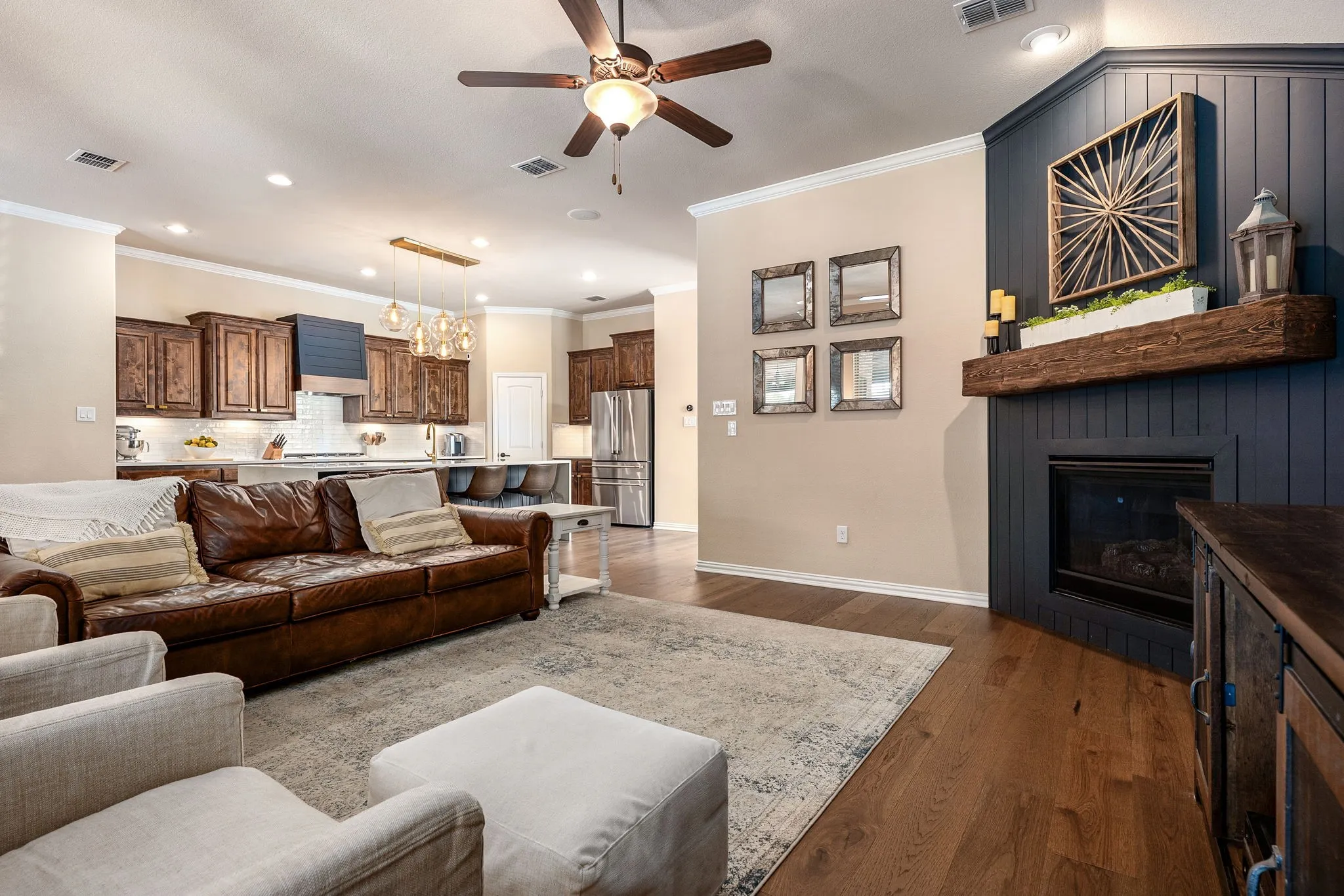 Single Family Residence For Sale in Denton County , 1412 Sundown Drive, Flower Mound, Texas 75028, 4 Bedroom, 3 Bathroom, 3 Garage spaces, 2,975 Sqft, built in 2012, mls#21390323, Real Estate Agent in Flower Mound, Homes For Sale in Denton county, Homes For Sale in Flower Mound, Realtor in Flower Mound Texas, Real Estate Brokerage Independent Realty Texas, Luminita Cordes Realtor