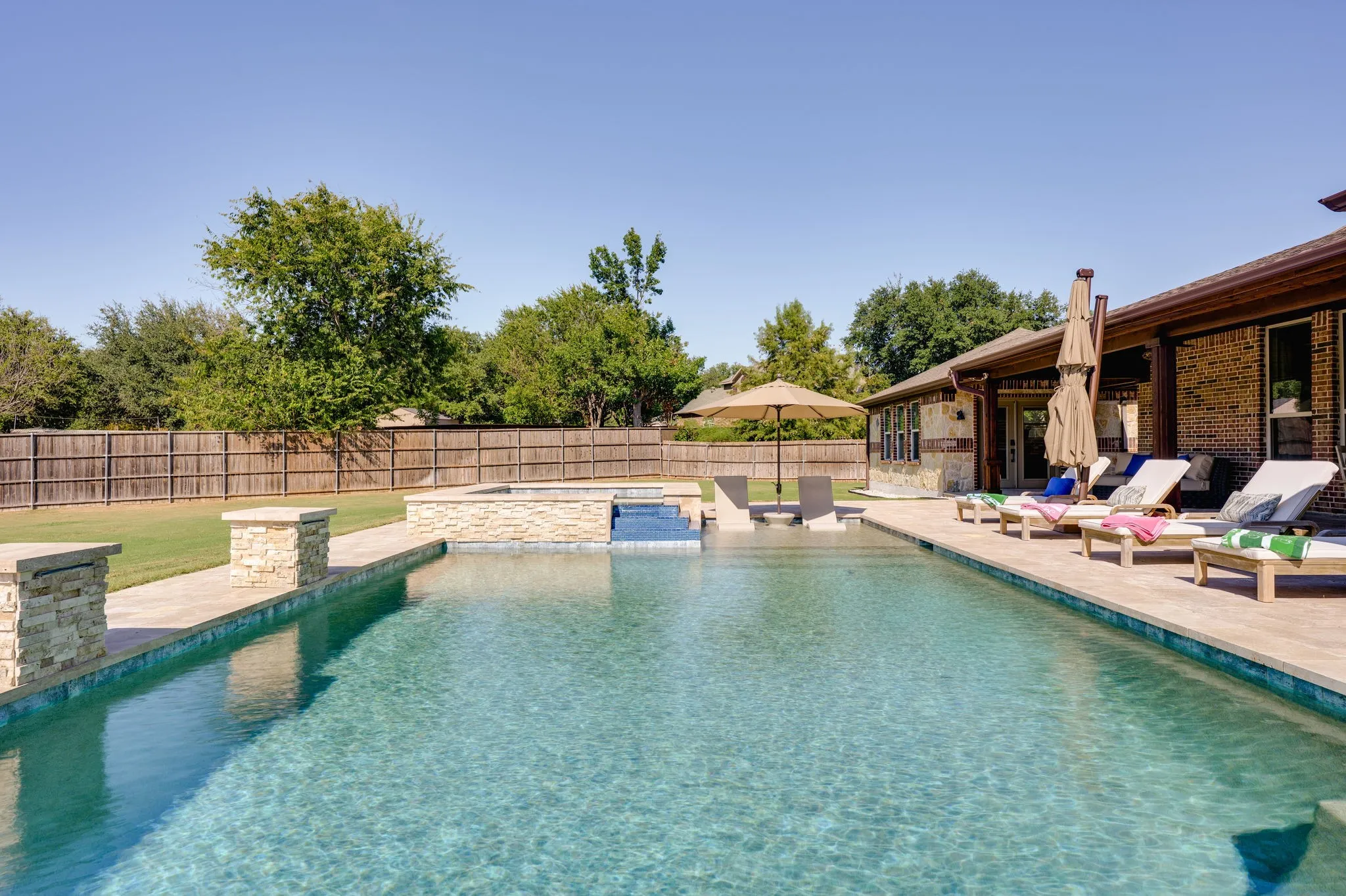 Single Family Residence For Sale in Denton County , 1412 Sundown Drive, Flower Mound, Texas 75028, 4 Bedroom, 3 Bathroom, 3 Garage spaces, 2,975 Sqft, built in 2012, mls#21390323, Real Estate Agent in Flower Mound, Homes For Sale in Denton county, Homes For Sale in Flower Mound, Realtor in Flower Mound Texas, Real Estate Brokerage Independent Realty Texas, Luminita Cordes Realtor