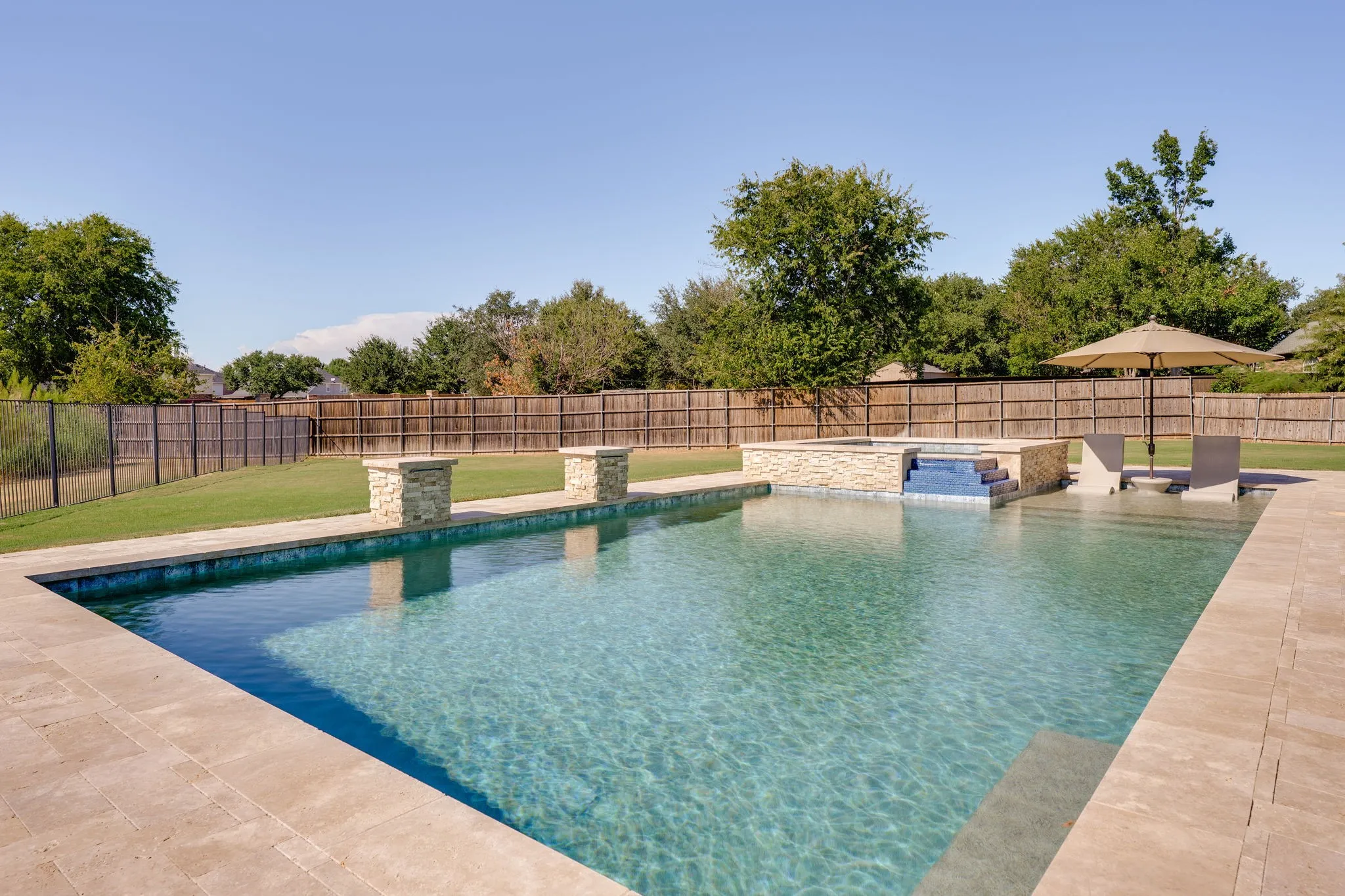 Single Family Residence For Sale in Denton County , 1412 Sundown Drive, Flower Mound, Texas 75028, 4 Bedroom, 3 Bathroom, 3 Garage spaces, 2,975 Sqft, built in 2012, mls#21390323, Real Estate Agent in Flower Mound, Homes For Sale in Denton county, Homes For Sale in Flower Mound, Realtor in Flower Mound Texas, Real Estate Brokerage Independent Realty Texas, Luminita Cordes Realtor