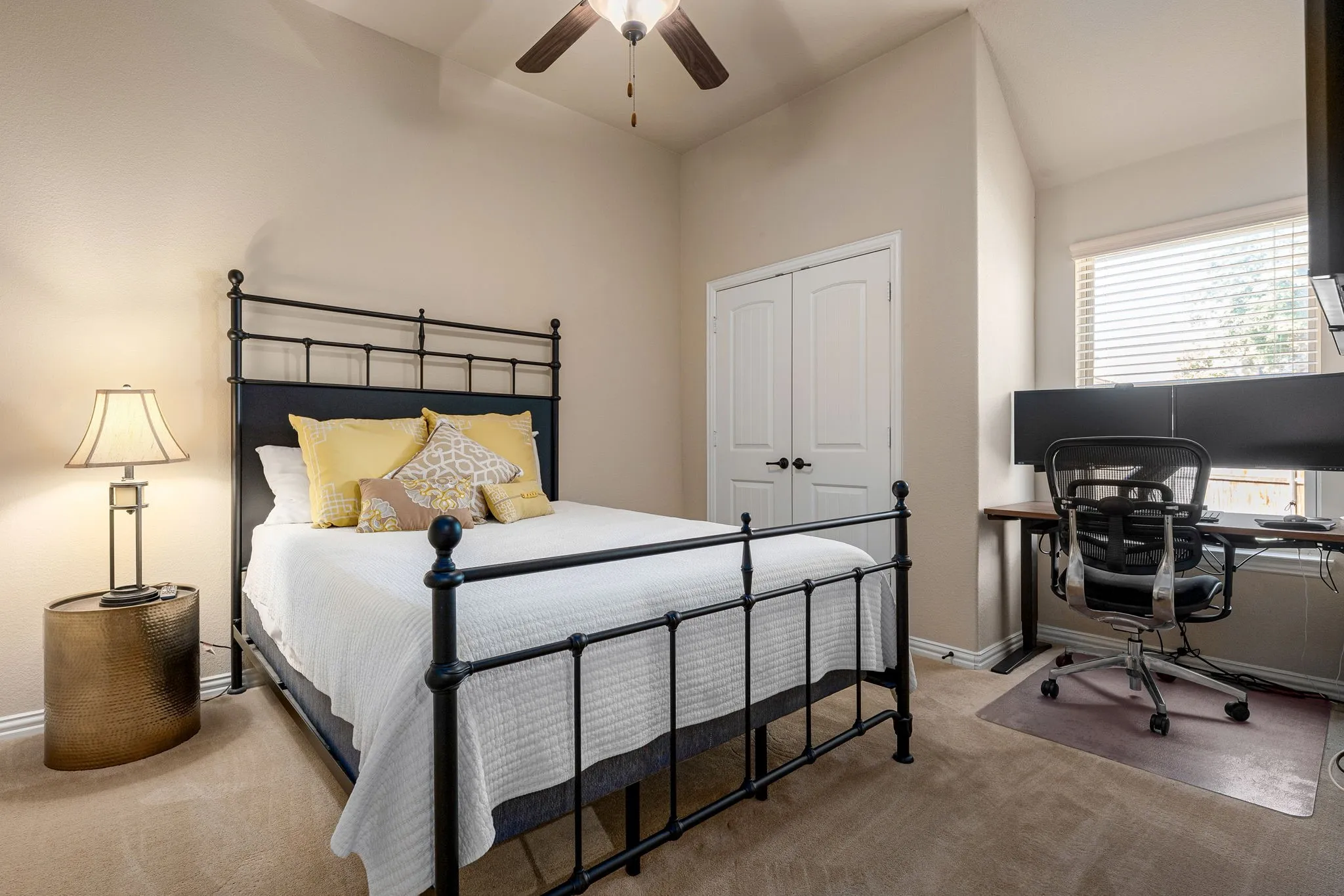 Single Family Residence For Sale in Denton County , 1412 Sundown Drive, Flower Mound, Texas 75028, 4 Bedroom, 3 Bathroom, 3 Garage spaces, 2,975 Sqft, built in 2012, mls#21390323, Real Estate Agent in Flower Mound, Homes For Sale in Denton county, Homes For Sale in Flower Mound, Realtor in Flower Mound Texas, Real Estate Brokerage Independent Realty Texas, Luminita Cordes Realtor