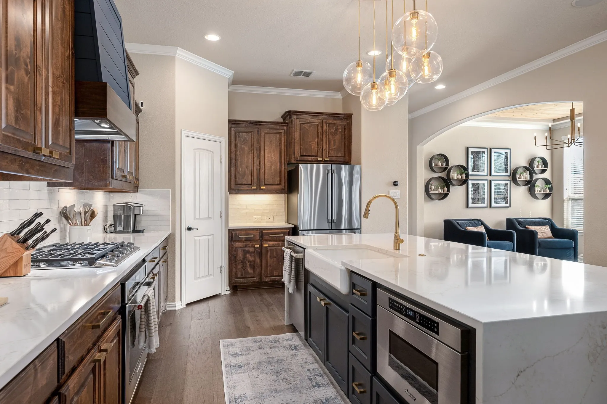 Single Family Residence For Sale in Denton County , 1412 Sundown Drive, Flower Mound, Texas 75028, 4 Bedroom, 3 Bathroom, 3 Garage spaces, 2,975 Sqft, built in 2012, mls#21390323, Real Estate Agent in Flower Mound, Homes For Sale in Denton county, Homes For Sale in Flower Mound, Realtor in Flower Mound Texas, Real Estate Brokerage Independent Realty Texas, Luminita Cordes Realtor