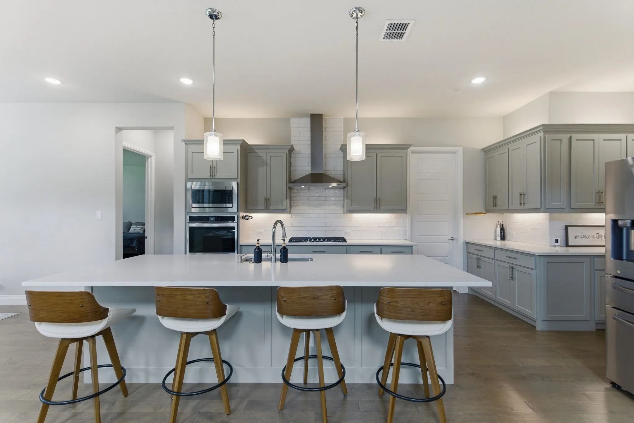 Single Family Residence For Rent in Collin County , 9607 Maple Hill Lane, Frisco, Texas 75035, 4 Bedroom, 4 Bathroom, 3 Garage spaces, 3,552 Sqft, built in 2021, mls#21390336, Real Estate Agent in Frisco, Homes For Rent in Collin county, Homes For Rent in Frisco, Realtor in Frisco Texas, Real Estate Brokerage Independent Realty Texas, Luminita Cordes Realtor