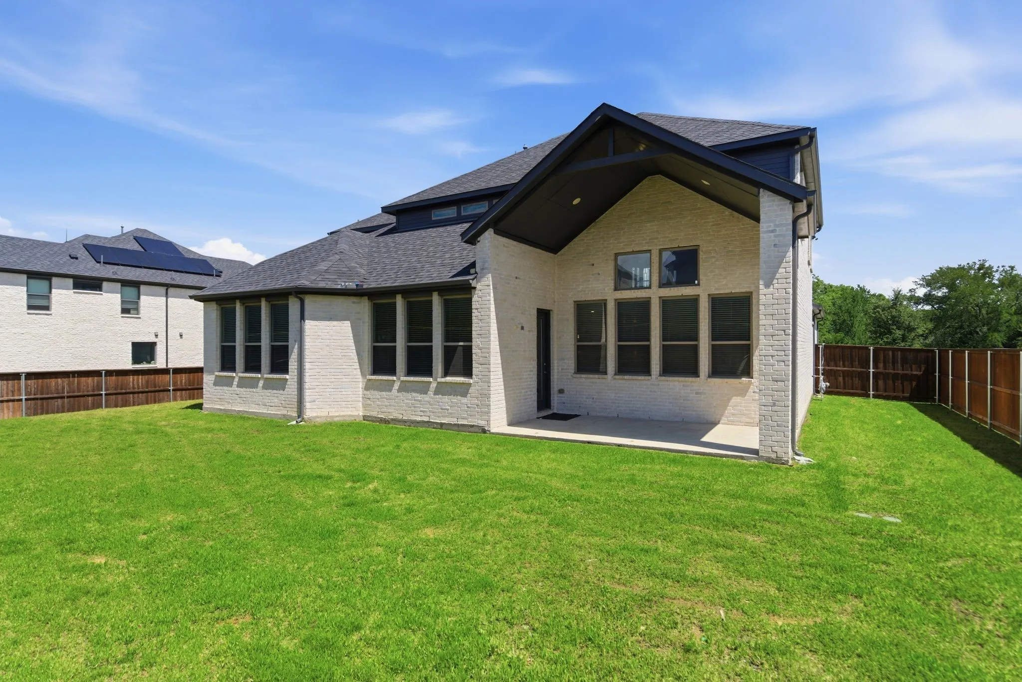 Single Family Residence For Rent in Collin County , 9607 Maple Hill Lane, Frisco, Texas 75035, 4 Bedroom, 4 Bathroom, 3 Garage spaces, 3,552 Sqft, built in 2021, mls#21390336, Real Estate Agent in Frisco, Homes For Rent in Collin county, Homes For Rent in Frisco, Realtor in Frisco Texas, Real Estate Brokerage Independent Realty Texas, Luminita Cordes Realtor