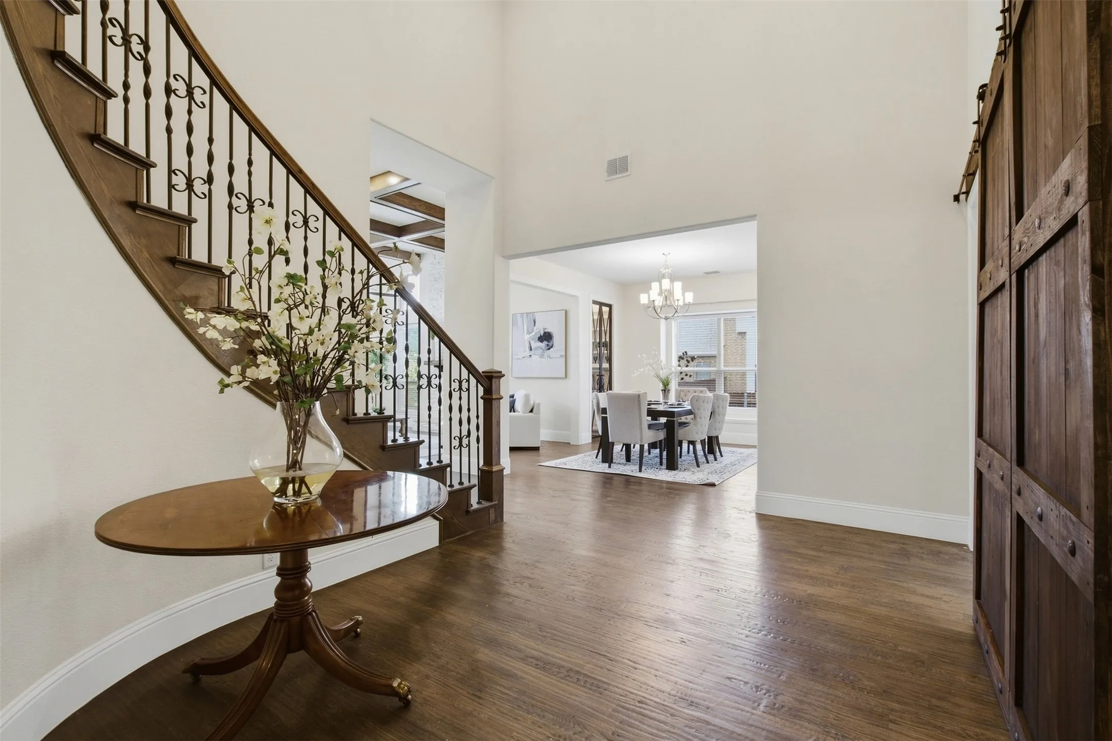 Single Family Residence For Sale in Collin County , 1201 Waterton Drive, Prosper, Texas 75078, 4 Bedroom, 4 Bathroom, 3 Garage spaces, 4,519 Sqft, built in 2017, mls#21348808, Real Estate Agent in Prosper, Homes For Sale in Collin county, Homes For Sale in Prosper, Realtor in Prosper Texas, Real Estate Brokerage Independent Realty Texas, Luminita Cordes Realtor
