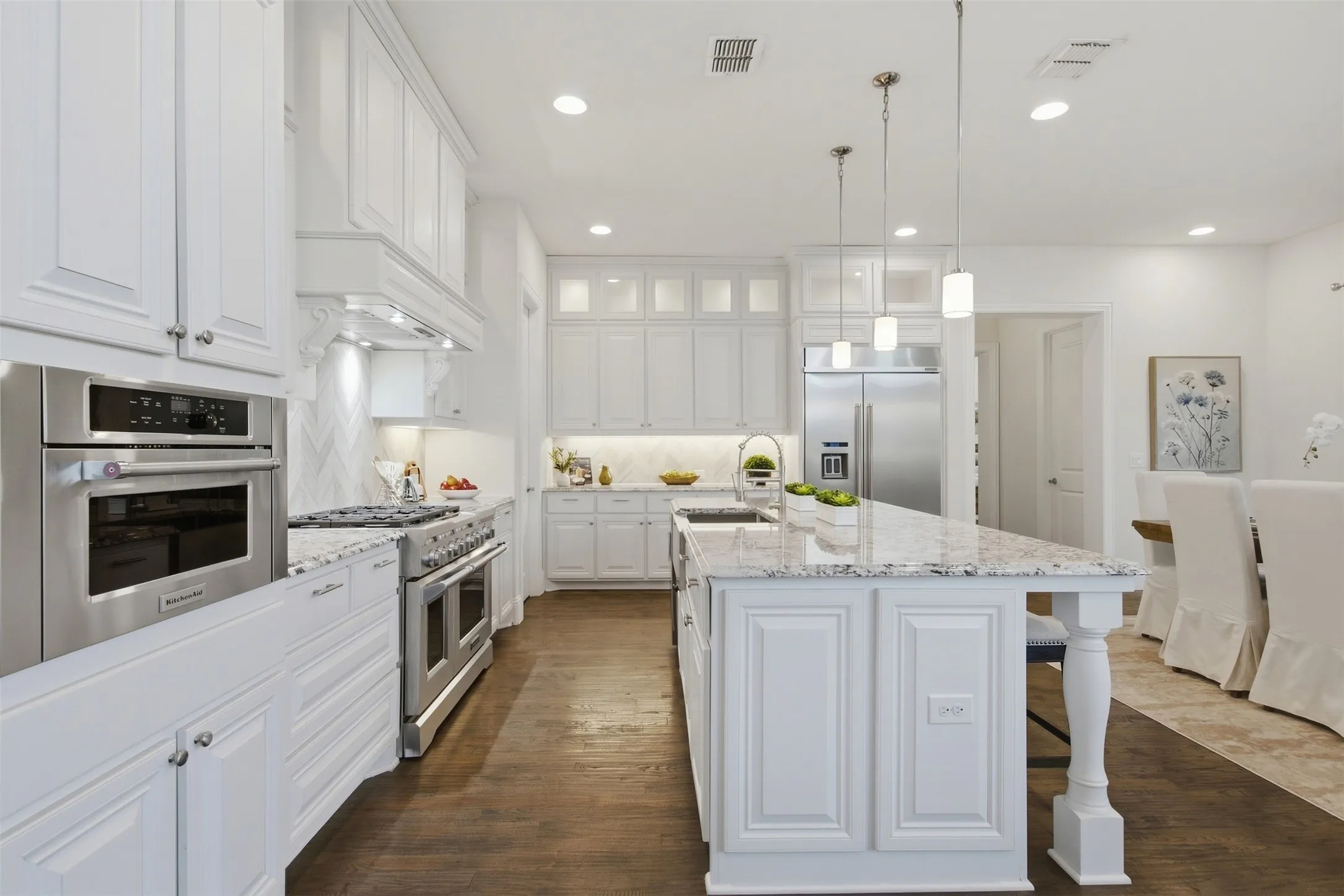 Chefs kitchen & stove