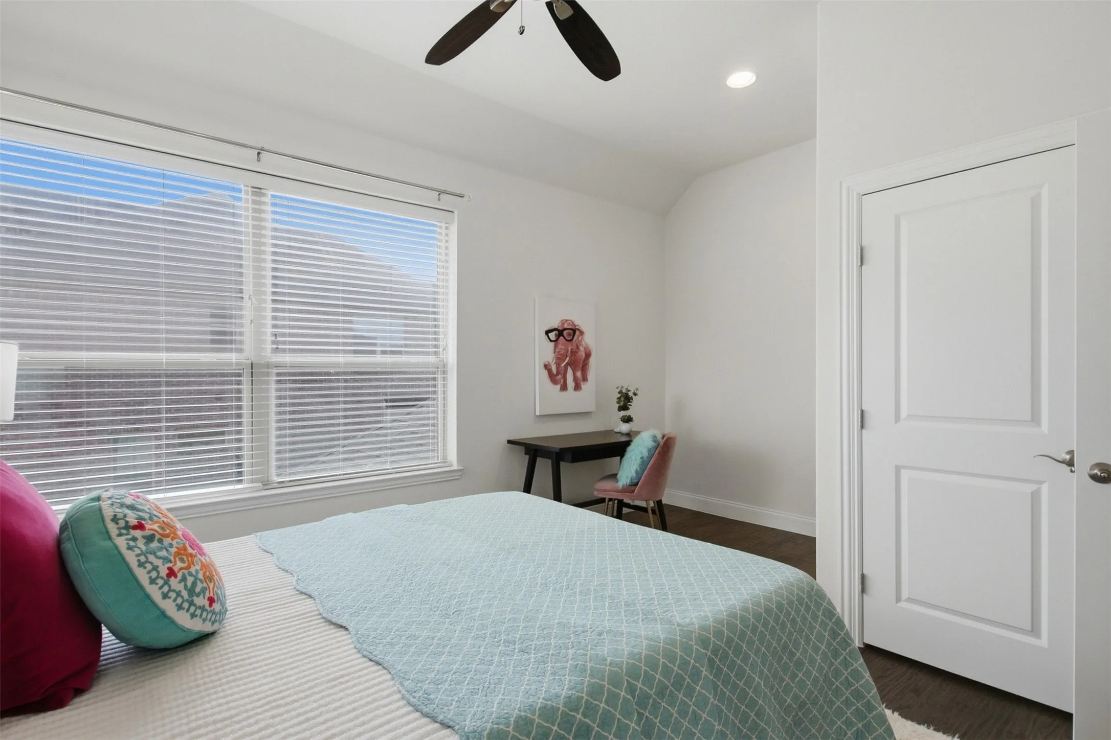 Single Family Residence For Sale in Collin County , 1201 Waterton Drive, Prosper, Texas 75078, 4 Bedroom, 4 Bathroom, 3 Garage spaces, 4,519 Sqft, built in 2017, mls#21348808, Real Estate Agent in Prosper, Homes For Sale in Collin county, Homes For Sale in Prosper, Realtor in Prosper Texas, Real Estate Brokerage Independent Realty Texas, Luminita Cordes Realtor