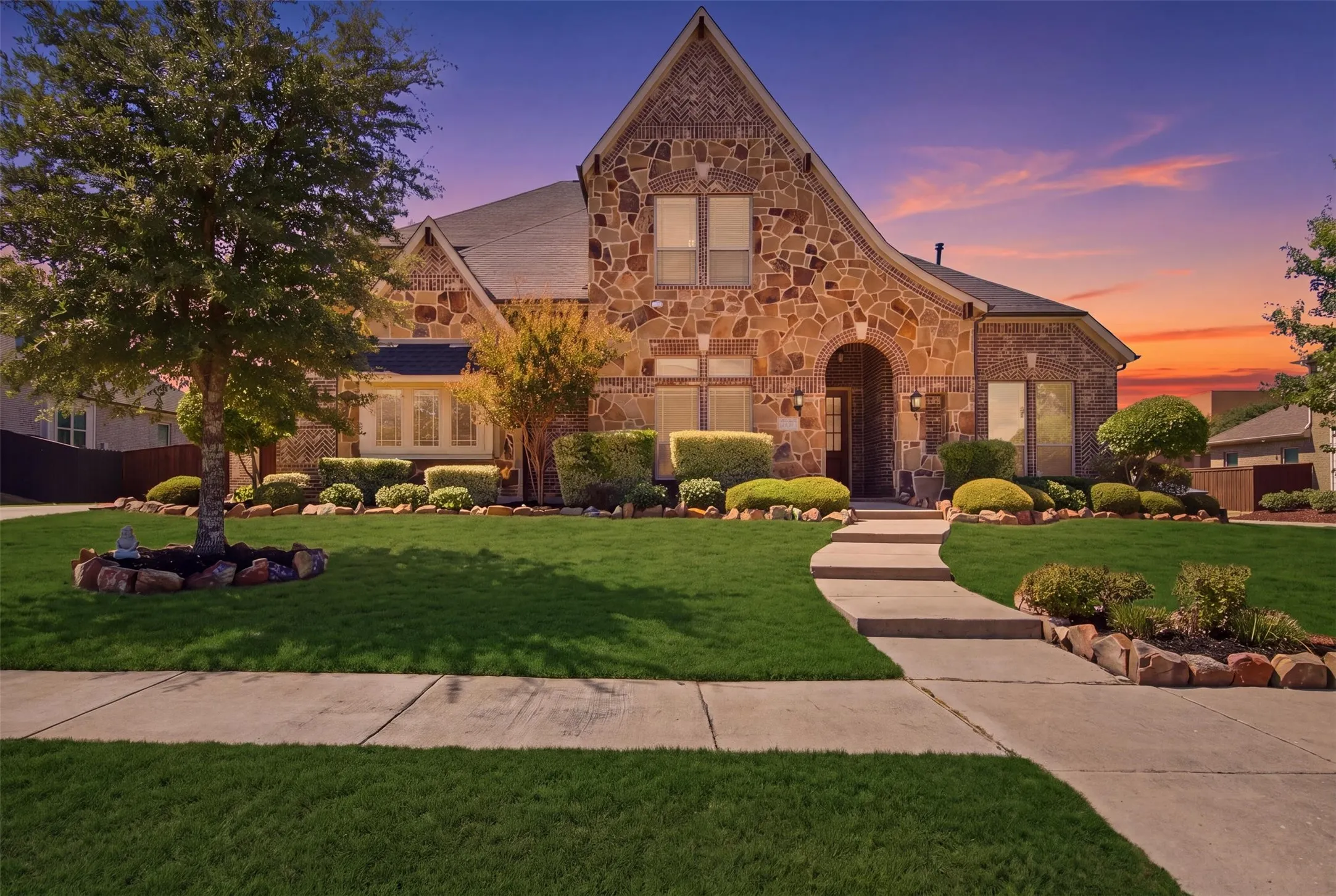 Single Family Residence For Sale
