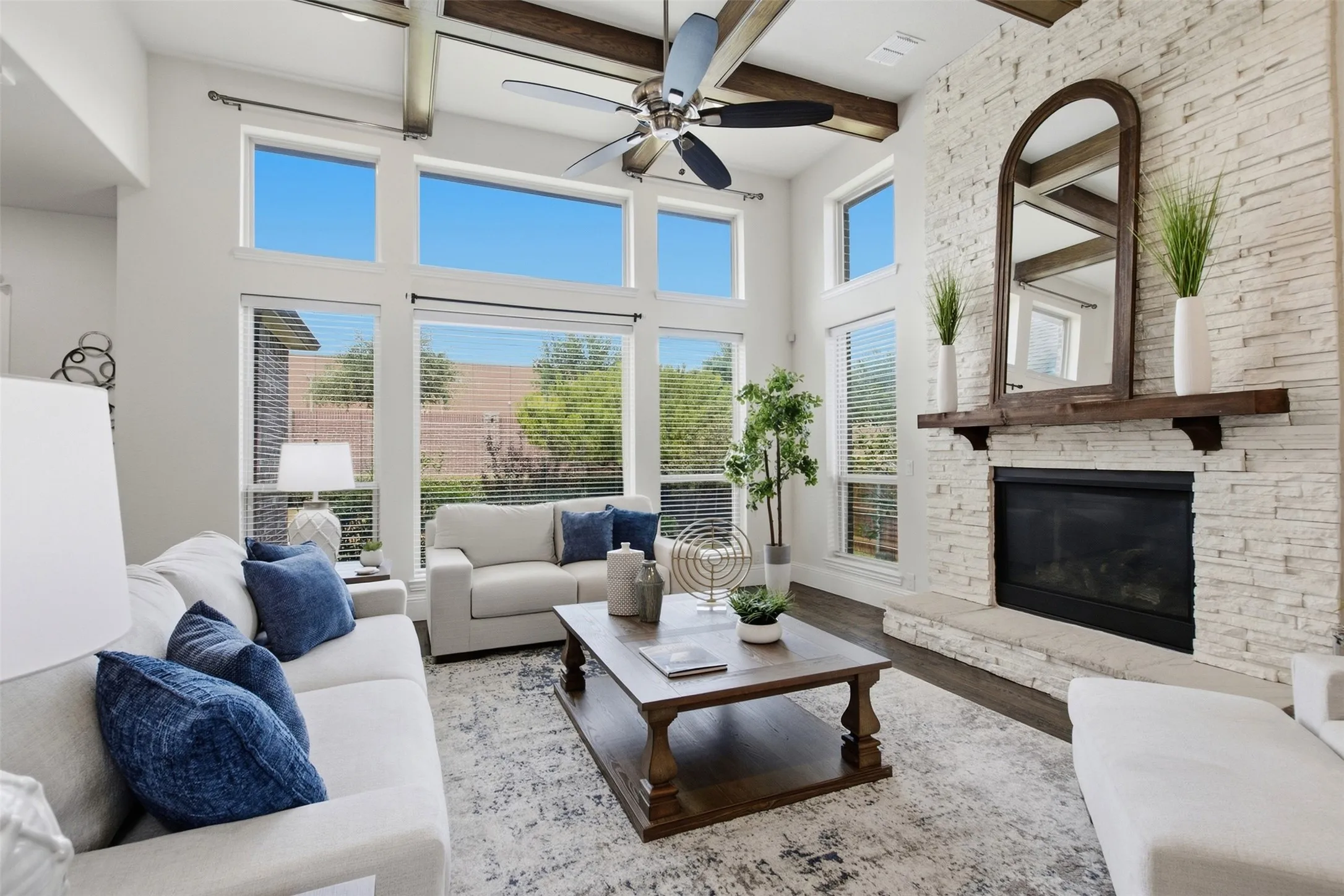 Single Family Residence For Sale in Collin County , 1201 Waterton Drive, Prosper, Texas 75078, 4 Bedroom, 4 Bathroom, 3 Garage spaces, 4,519 Sqft, built in 2017, mls#21348808, Real Estate Agent in Prosper, Homes For Sale in Collin county, Homes For Sale in Prosper, Realtor in Prosper Texas, Real Estate Brokerage Independent Realty Texas, Luminita Cordes Realtor