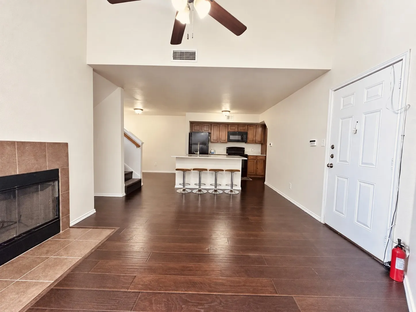 Condominium For Sale in Dallas County , 9831 Walnut Street P210, Dallas, Texas 75243, 2 Bedroom, 2 Bathroom, Garage spaces, 1,031 Sqft, built in 1983, mls#21384074, Real Estate Agent in Dallas, Homes For Sale in Dallas county, Homes For Sale in Dallas, Realtor in Dallas Texas, Real Estate Brokerage Independent Realty Texas, Luminita Cordes Realtor