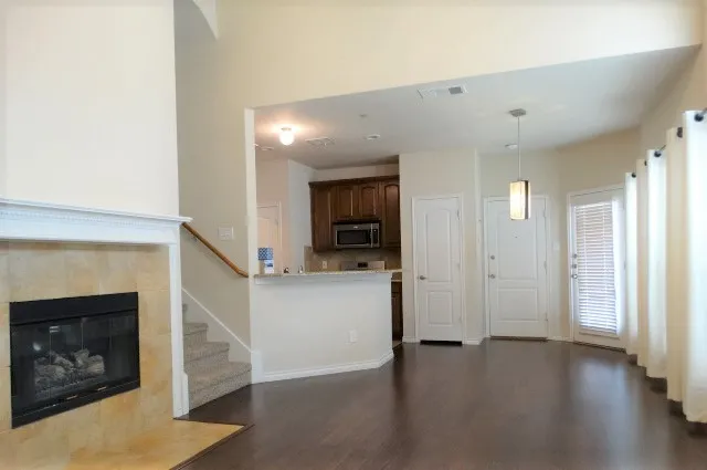 Single Family Residence For Rent in Collin County , 5547 Cecina Drive, Frisco, Texas 75034, 3 Bedroom, 3 Bathroom, 2 Garage spaces, 1,500 Sqft, built in 2007, mls#21390348, Real Estate Agent in Frisco, Homes For Rent in Collin county, Homes For Rent in Frisco, Realtor in Frisco Texas, Real Estate Brokerage Independent Realty Texas, Luminita Cordes Realtor