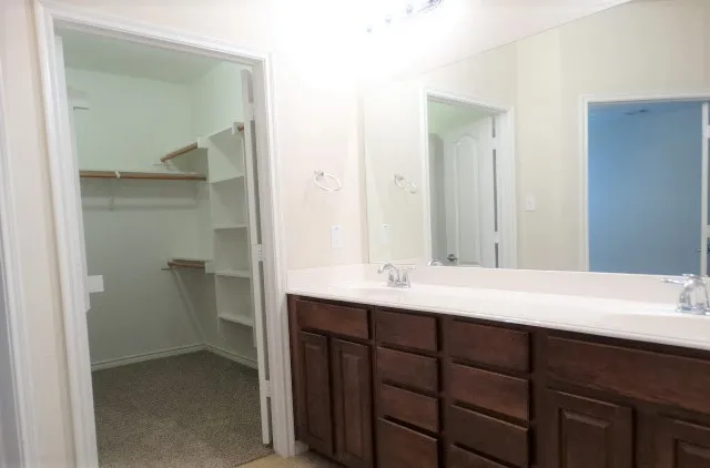 Single Family Residence For Rent in Collin County , 5547 Cecina Drive, Frisco, Texas 75034, 3 Bedroom, 3 Bathroom, 2 Garage spaces, 1,500 Sqft, built in 2007, mls#21390348, Real Estate Agent in Frisco, Homes For Rent in Collin county, Homes For Rent in Frisco, Realtor in Frisco Texas, Real Estate Brokerage Independent Realty Texas, Luminita Cordes Realtor