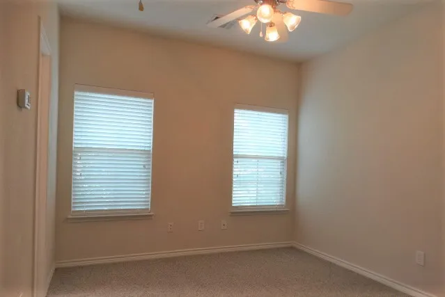 Single Family Residence For Rent in Collin County , 5547 Cecina Drive, Frisco, Texas 75034, 3 Bedroom, 3 Bathroom, 2 Garage spaces, 1,500 Sqft, built in 2007, mls#21390348, Real Estate Agent in Frisco, Homes For Rent in Collin county, Homes For Rent in Frisco, Realtor in Frisco Texas, Real Estate Brokerage Independent Realty Texas, Luminita Cordes Realtor