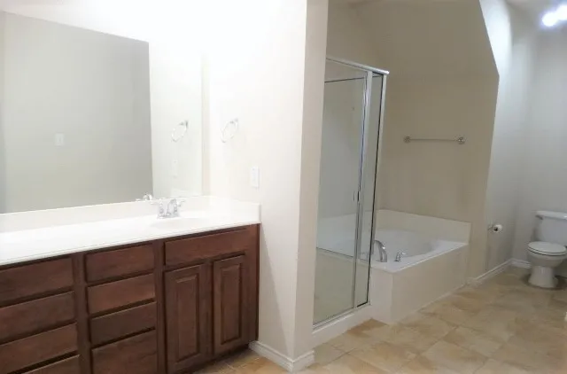 Single Family Residence For Rent in Collin County , 5547 Cecina Drive, Frisco, Texas 75034, 3 Bedroom, 3 Bathroom, 2 Garage spaces, 1,500 Sqft, built in 2007, mls#21390348, Real Estate Agent in Frisco, Homes For Rent in Collin county, Homes For Rent in Frisco, Realtor in Frisco Texas, Real Estate Brokerage Independent Realty Texas, Luminita Cordes Realtor