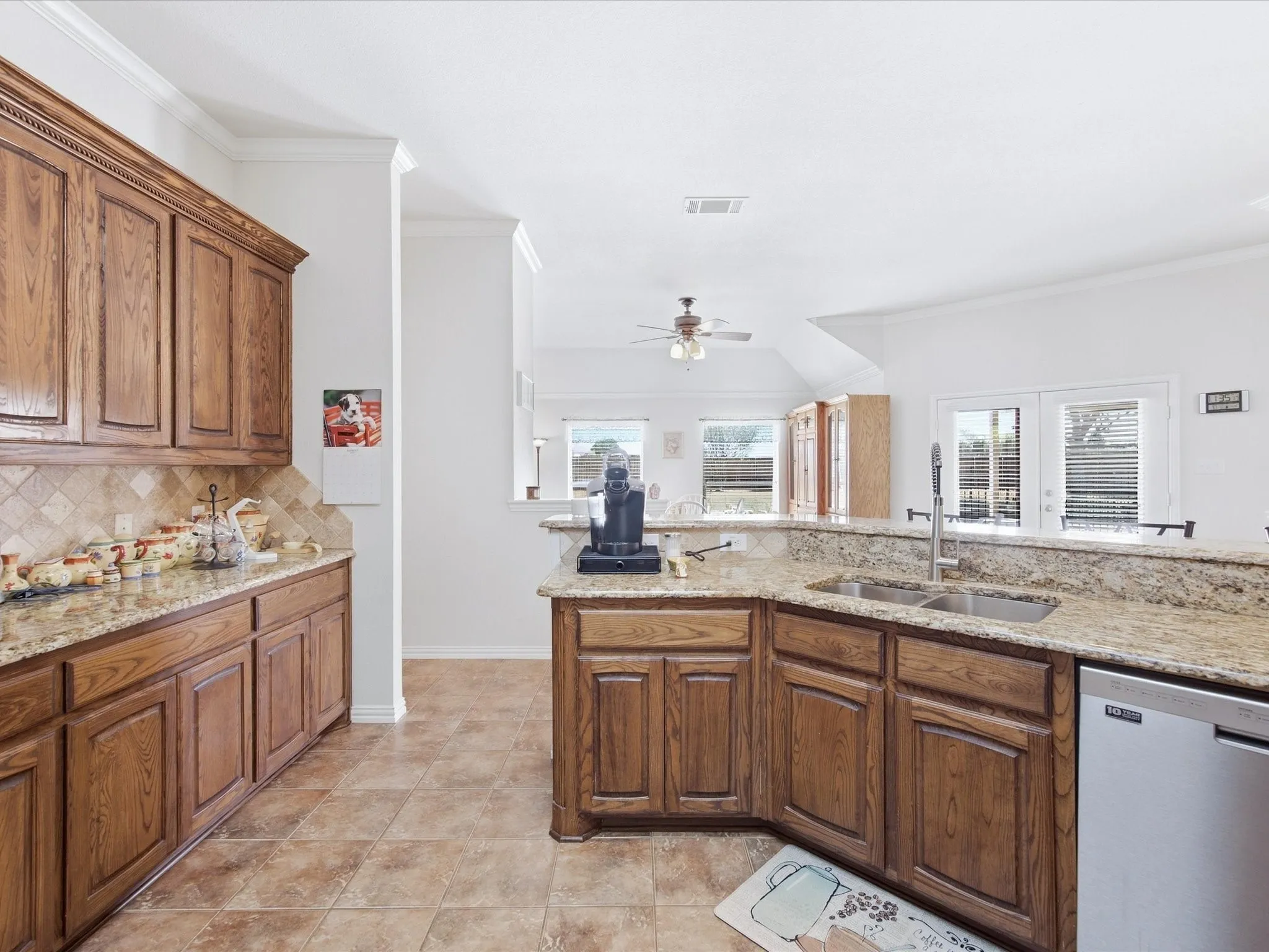 Single Family Residence For Sale in Ellis County , 5020 April Lane, Waxahachie, Texas 75165, 4 Bedroom, 3 Bathroom, 2 Garage spaces, 2,764 Sqft, built in 2004, mls#21386094, Real Estate Agent in Waxahachie, Homes For Sale in Ellis county, Homes For Sale in Waxahachie, Realtor in Waxahachie Texas, Real Estate Brokerage Independent Realty Texas, Luminita Cordes Realtor