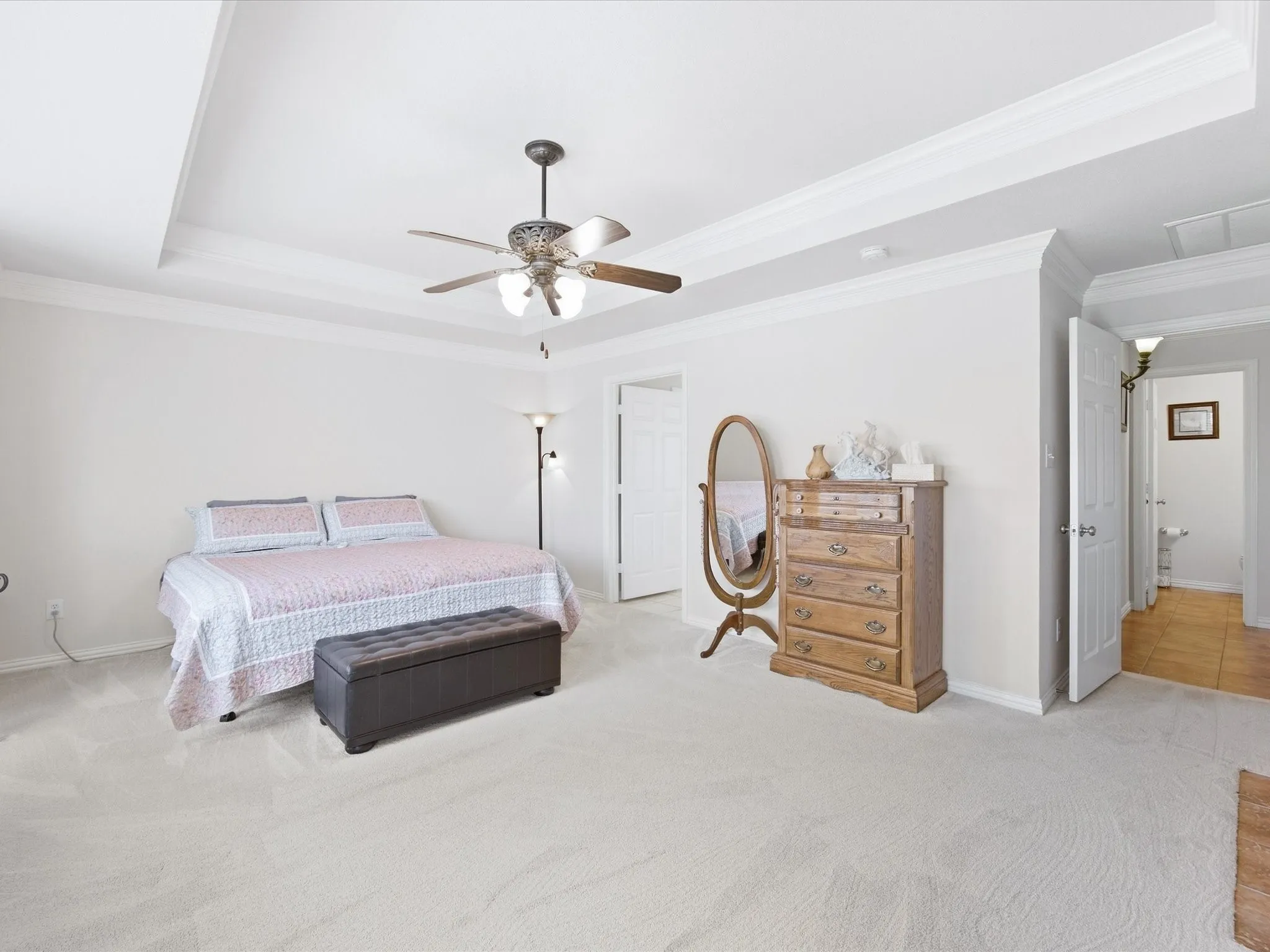 Single Family Residence For Sale in Ellis County , 5020 April Lane, Waxahachie, Texas 75165, 4 Bedroom, 3 Bathroom, 2 Garage spaces, 2,764 Sqft, built in 2004, mls#21386094, Real Estate Agent in Waxahachie, Homes For Sale in Ellis county, Homes For Sale in Waxahachie, Realtor in Waxahachie Texas, Real Estate Brokerage Independent Realty Texas, Luminita Cordes Realtor