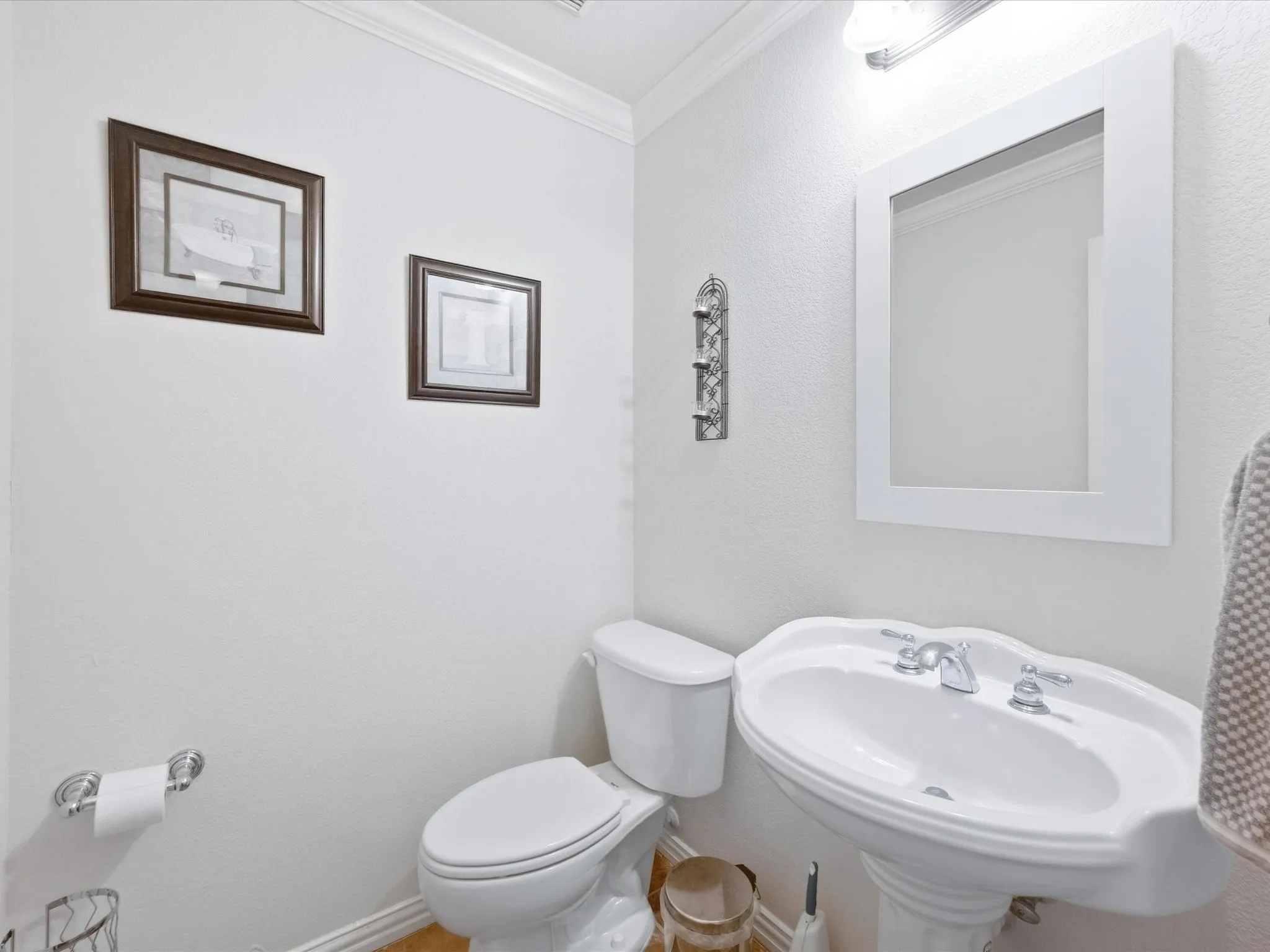 Single Family Residence For Sale in Ellis County , 5020 April Lane, Waxahachie, Texas 75165, 4 Bedroom, 3 Bathroom, 2 Garage spaces, 2,764 Sqft, built in 2004, mls#21386094, Real Estate Agent in Waxahachie, Homes For Sale in Ellis county, Homes For Sale in Waxahachie, Realtor in Waxahachie Texas, Real Estate Brokerage Independent Realty Texas, Luminita Cordes Realtor