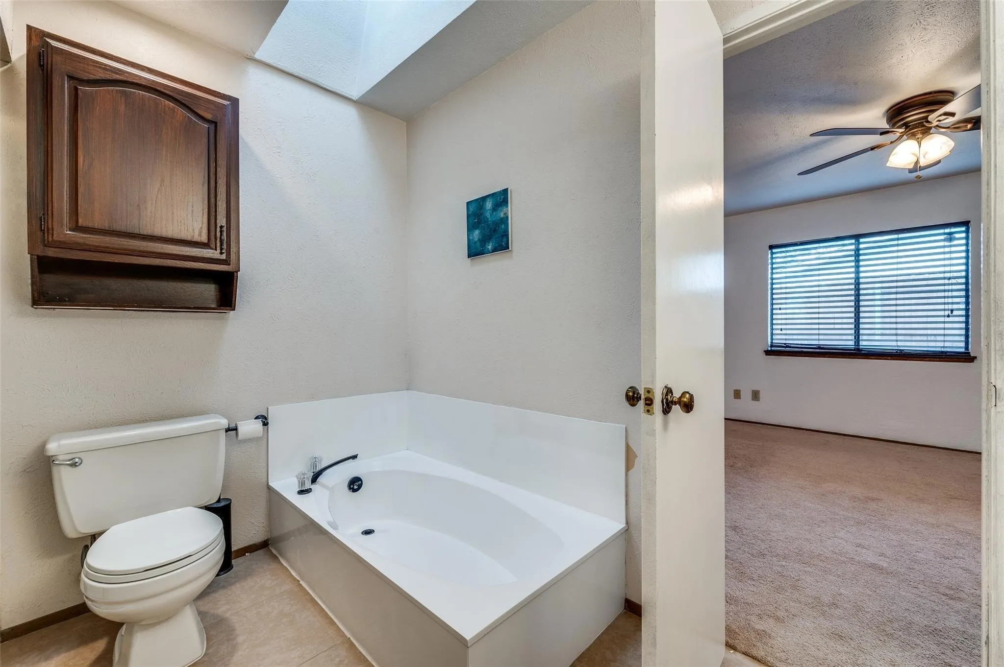 Single Family Residence For Rent in Collin County , 2209 Travis Drive, Plano, Texas 75093, 3 Bedroom, 2 Bathroom, 2 Garage spaces, 1,846 Sqft, built in 1979, mls#21390351, Real Estate Agent in Plano, Homes For Rent in Collin county, Homes For Rent in Plano, Realtor in Plano Texas, Real Estate Brokerage Independent Realty Texas, Luminita Cordes Realtor