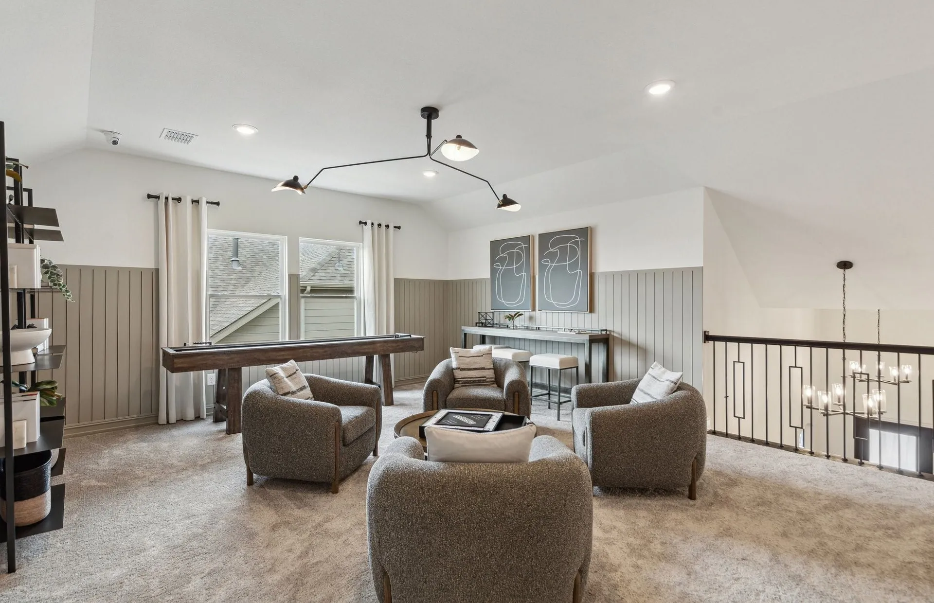 *Model Representation - Spacious game room on second level