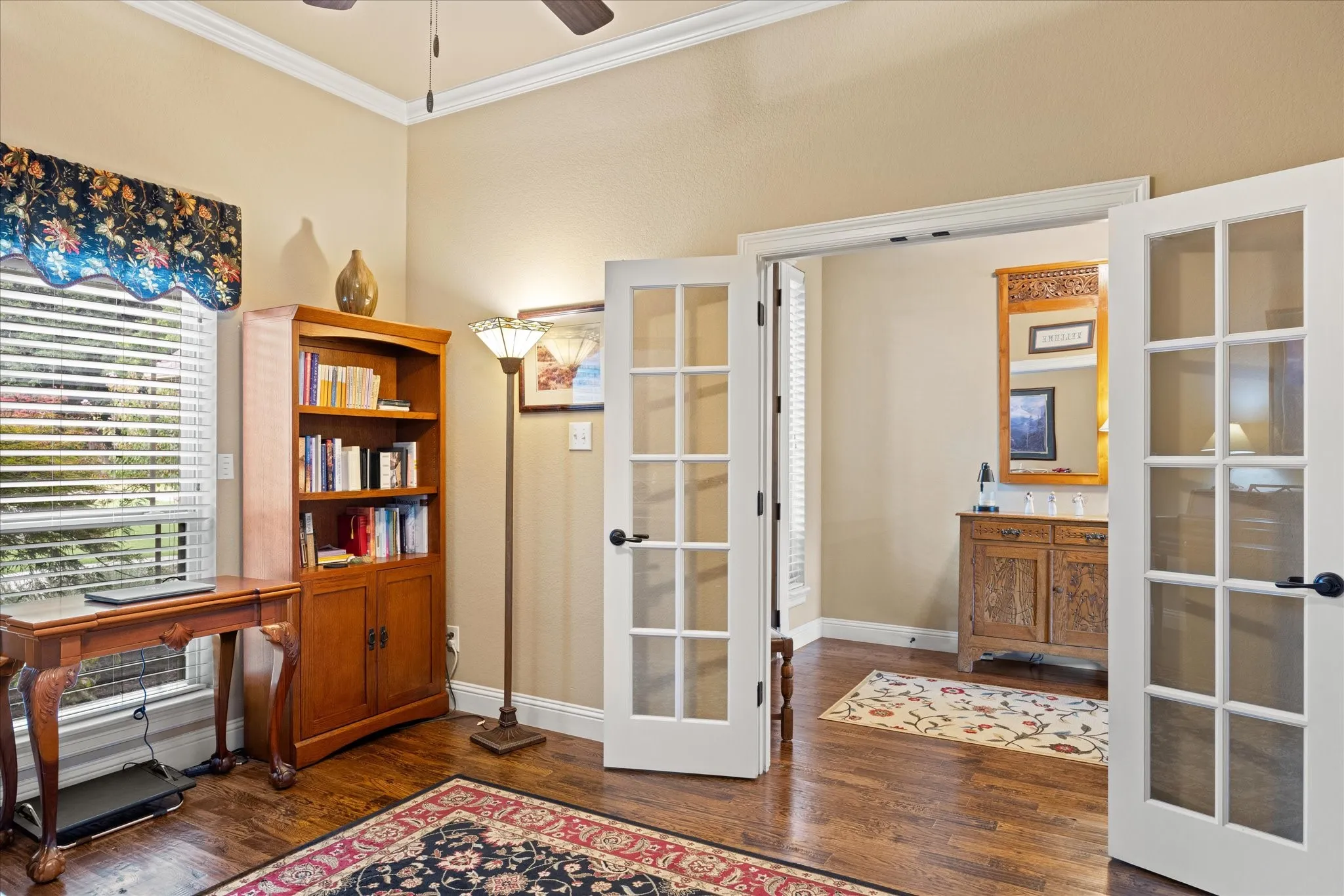 Single Family Residence For Sale in Parker County , 218 Hidden Creek Loop, Weatherford, Texas 76085, 3 Bedroom, 2 Bathroom, 2 Garage spaces, 2,486 Sqft, built in 2013, mls#21389584, Real Estate Agent in Weatherford, Homes For Sale in Parker county, Homes For Sale in Weatherford, Realtor in Weatherford Texas, Real Estate Brokerage Independent Realty Texas, Luminita Cordes Realtor