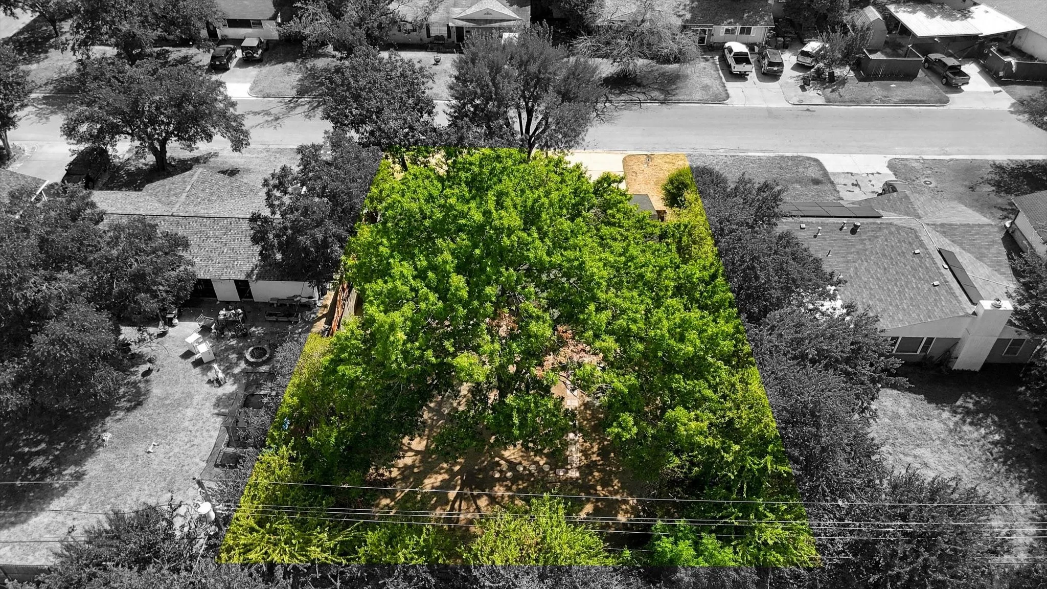 Single Family Residence For Sale in Tarrant County , 7713 Noreast Drive, North Richland Hills, Texas 76180, 3 Bedroom, 2 Bathroom, 2 Garage spaces, 1,280 Sqft, built in 1961, mls#21390367, Real Estate Agent in North Richland Hills, Homes For Sale in Tarrant county, Homes For Sale in North Richland Hills, Realtor in North Richland Hills Texas, Real Estate Brokerage Independent Realty Texas, Luminita Cordes Realtor