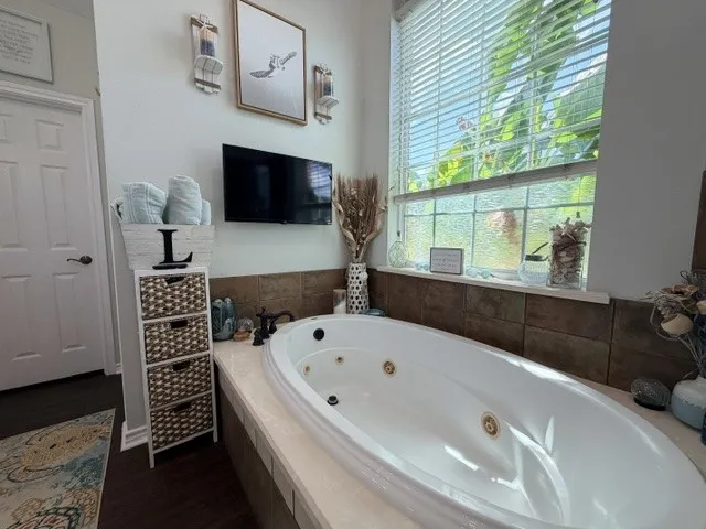 Single Family Residence For Sale in Smith County , 12606 County Road 1260, Bullard, Texas 75757, 4 Bedroom, 4 Bathroom, 4 Garage spaces, 3,000 Sqft, built in 2005, mls#21390368, Real Estate Agent in Bullard, Homes For Sale in Smith county, Homes For Sale in Bullard, Realtor in Bullard Texas, Real Estate Brokerage Independent Realty Texas, Luminita Cordes Realtor