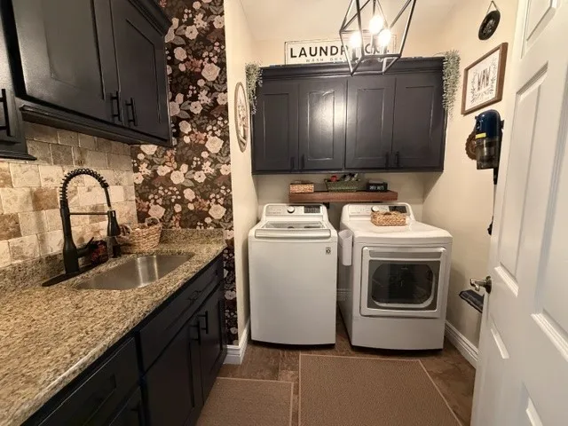 Single Family Residence For Sale in Smith County , 12606 County Road 1260, Bullard, Texas 75757, 4 Bedroom, 4 Bathroom, 4 Garage spaces, 3,000 Sqft, built in 2005, mls#21390368, Real Estate Agent in Bullard, Homes For Sale in Smith county, Homes For Sale in Bullard, Realtor in Bullard Texas, Real Estate Brokerage Independent Realty Texas, Luminita Cordes Realtor