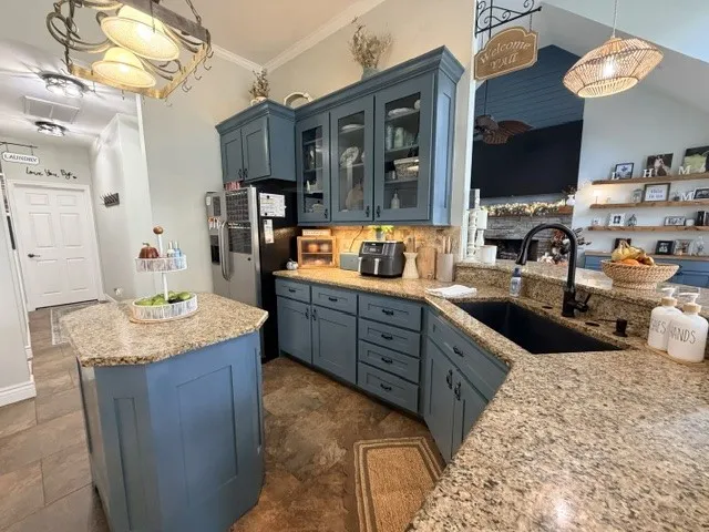 Single Family Residence For Sale in Smith County , 12606 County Road 1260, Bullard, Texas 75757, 4 Bedroom, 4 Bathroom, 4 Garage spaces, 3,000 Sqft, built in 2005, mls#21390368, Real Estate Agent in Bullard, Homes For Sale in Smith county, Homes For Sale in Bullard, Realtor in Bullard Texas, Real Estate Brokerage Independent Realty Texas, Luminita Cordes Realtor