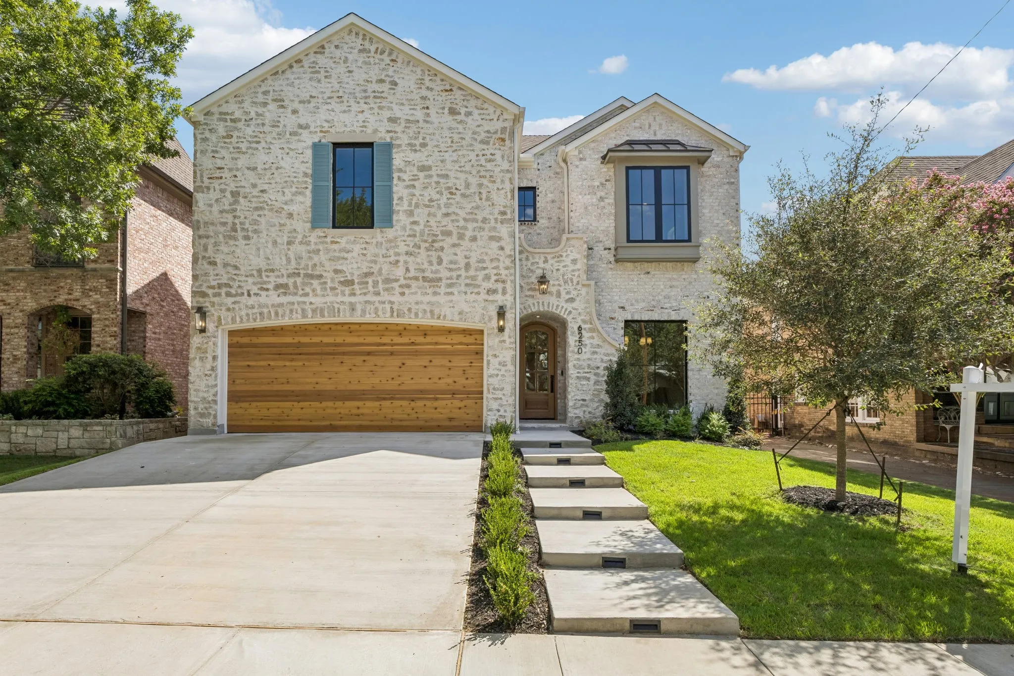 Single Family Residence For Sale