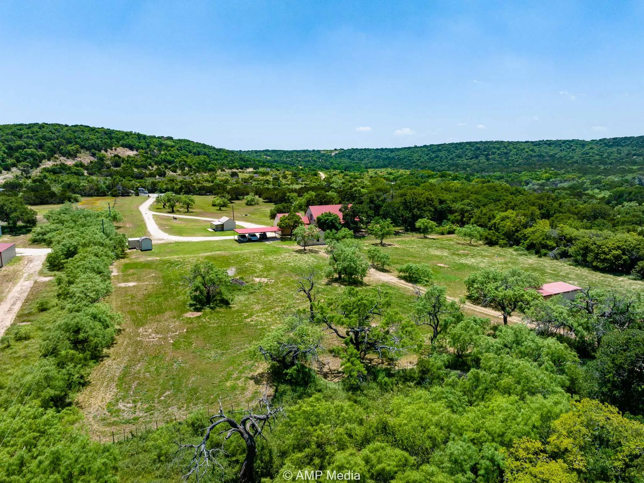 Single Family Residence For Sale in Callahan County , 13944 County Road 224, Abilene, Texas 79602, 3 Bedroom, 2 Bathroom, 2 Garage spaces, 1,887 Sqft, built in 1995, mls#21390371, Real Estate Agent in Abilene, Homes For Sale in Callahan county, Homes For Sale in Abilene, Realtor in Abilene Texas, Real Estate Brokerage Independent Realty Texas, Luminita Cordes Realtor