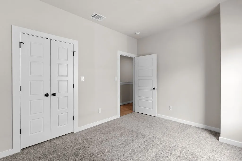 Single Family Residence For Sale in Tarrant County , 316 W Gambrell Street, Fort Worth, Texas 76115, 3 Bedroom, 3 Bathroom, 1 Garage spaces, 1,668 Sqft, built in 2026, mls#21390373, Real Estate Agent in Fort Worth, Homes For Sale in Tarrant county, Homes For Sale in Fort Worth, Realtor in Fort Worth Texas, Real Estate Brokerage Independent Realty Texas, Luminita Cordes Realtor