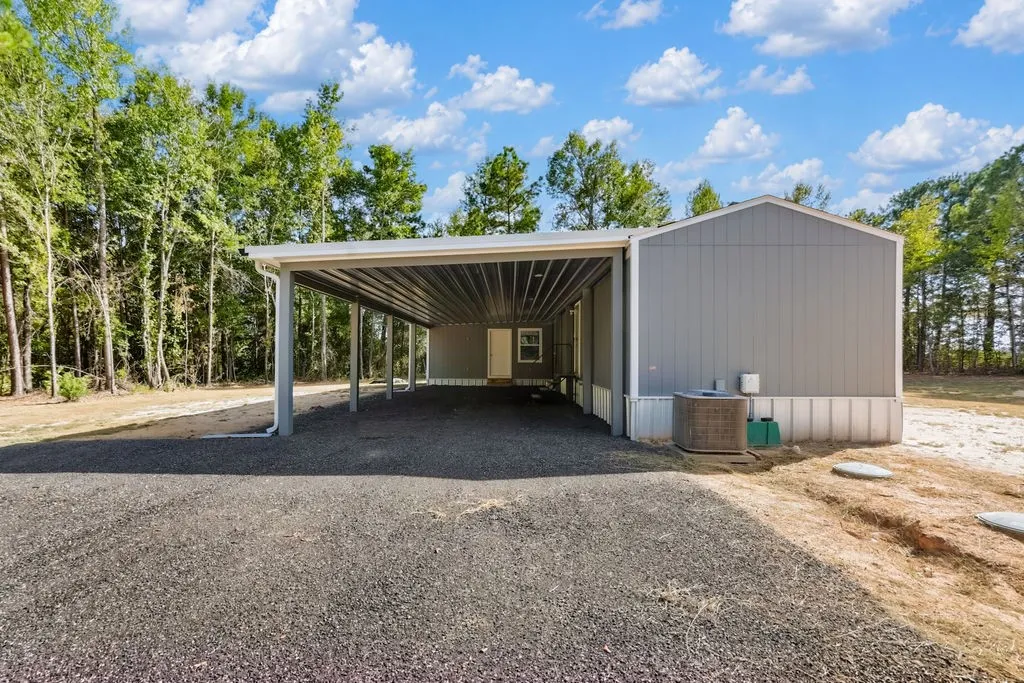 Manufactured Home For Sale in Cass County , 7752 FM 2888, Naples, Texas 75568, 3 Bedroom, 2 Bathroom, Garage spaces, 1,302 Sqft, built in 2023, mls#21389976, Real Estate Agent in Naples, Homes For Sale in Cass county, Homes For Sale in Naples, Realtor in Naples Texas, Real Estate Brokerage Independent Realty Texas, Luminita Cordes Realtor