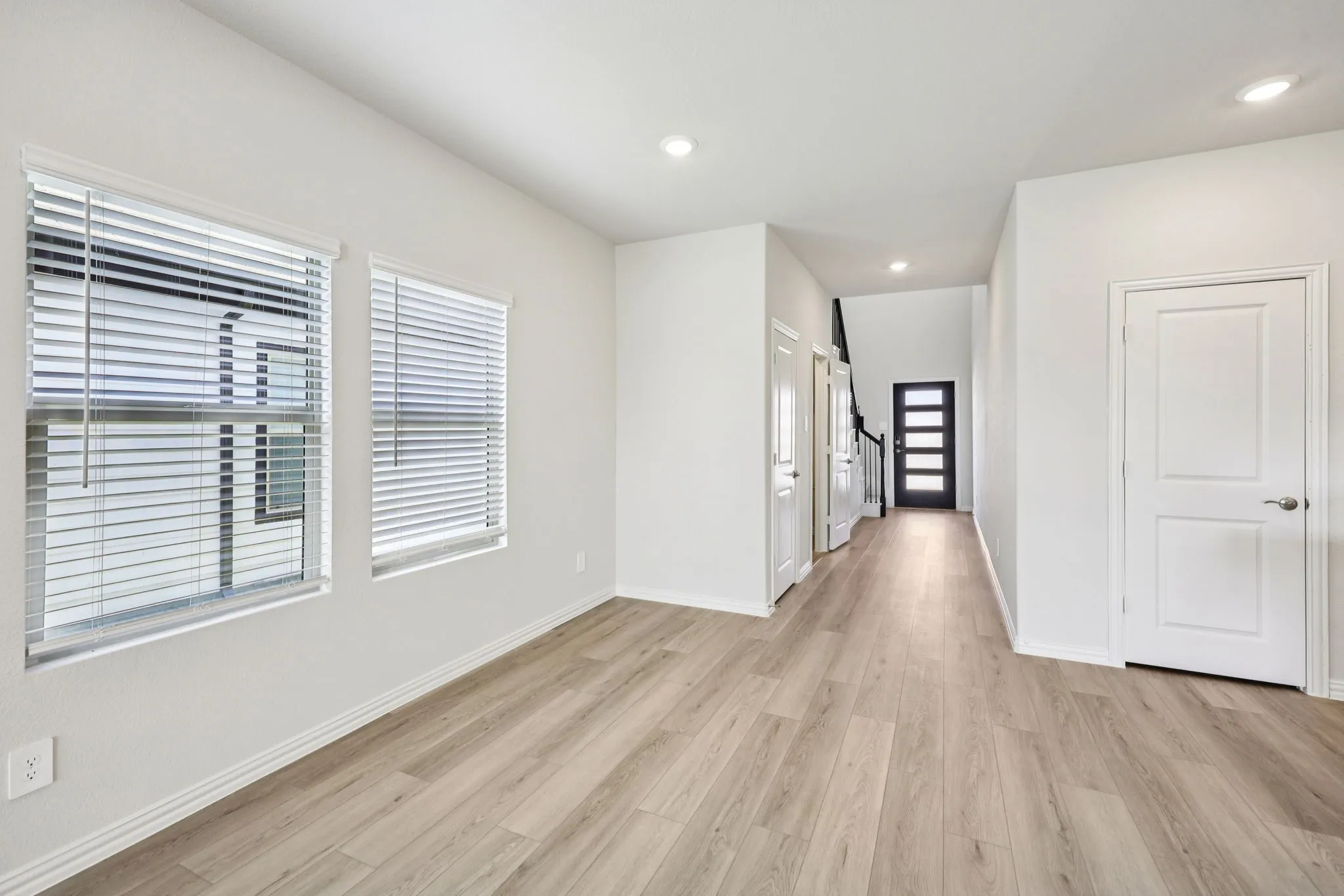 Photo is not of the actual home, but is an inspirational photo of builder’s model home and may depict options, furnishings, and/or decorator features that are not included.