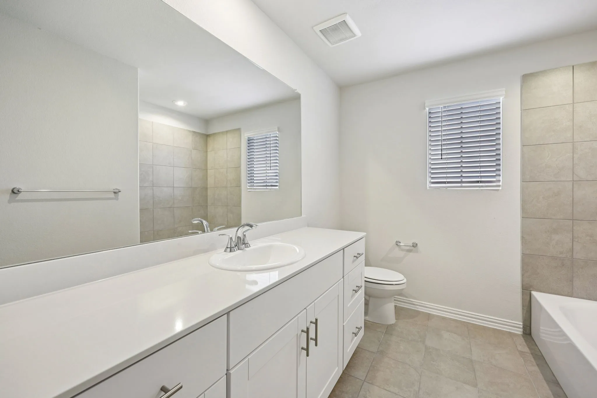 Photo is not of the actual home, but is an inspirational photo of builder’s model home and may depict options, furnishings, and/or decorator features that are not included.