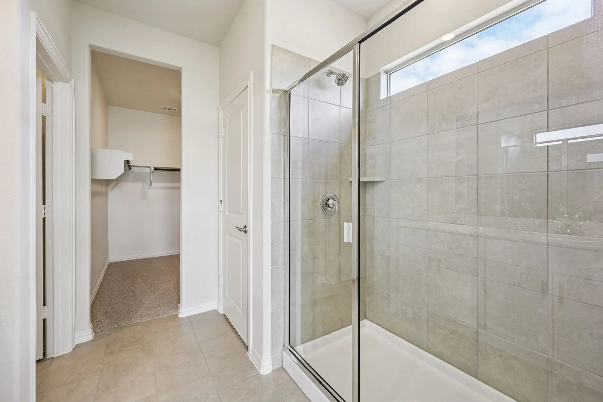Photo is not of the actual home, but is an inspirational photo of builder’s model home and may depict options, furnishings, and/or decorator features that are not included.