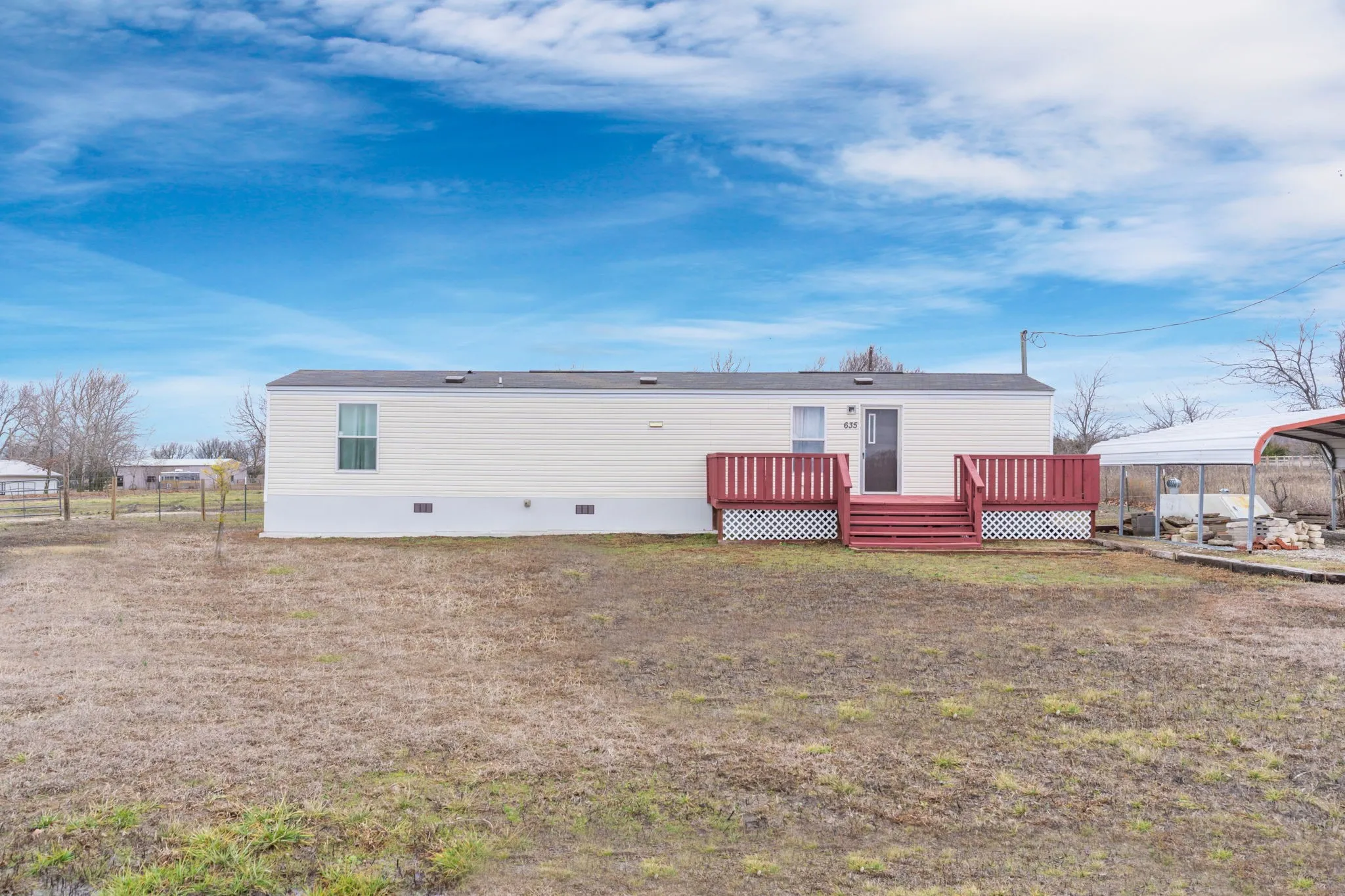 Mobile Home For Rent in Grayson County , 635 Fielder Road, Van Alstyne, Texas 75495, 2 Bedroom, 1 Bathroom, Garage spaces, 784 Sqft, built in 2015, mls#21390273, Real Estate Agent in Van Alstyne, Homes For Rent in Grayson county, Homes For Rent in Van Alstyne, Realtor in Van Alstyne Texas, Real Estate Brokerage Independent Realty Texas, Luminita Cordes Realtor