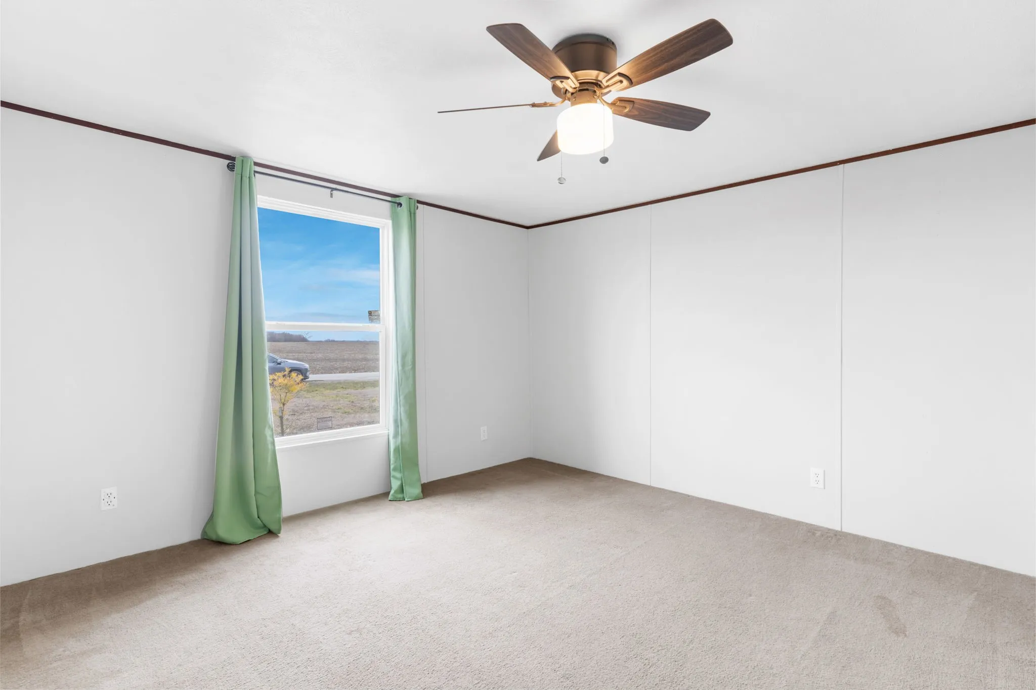 Mobile Home For Rent in Grayson County , 635 Fielder Road, Van Alstyne, Texas 75495, 2 Bedroom, 1 Bathroom, Garage spaces, 784 Sqft, built in 2015, mls#21390273, Real Estate Agent in Van Alstyne, Homes For Rent in Grayson county, Homes For Rent in Van Alstyne, Realtor in Van Alstyne Texas, Real Estate Brokerage Independent Realty Texas, Luminita Cordes Realtor