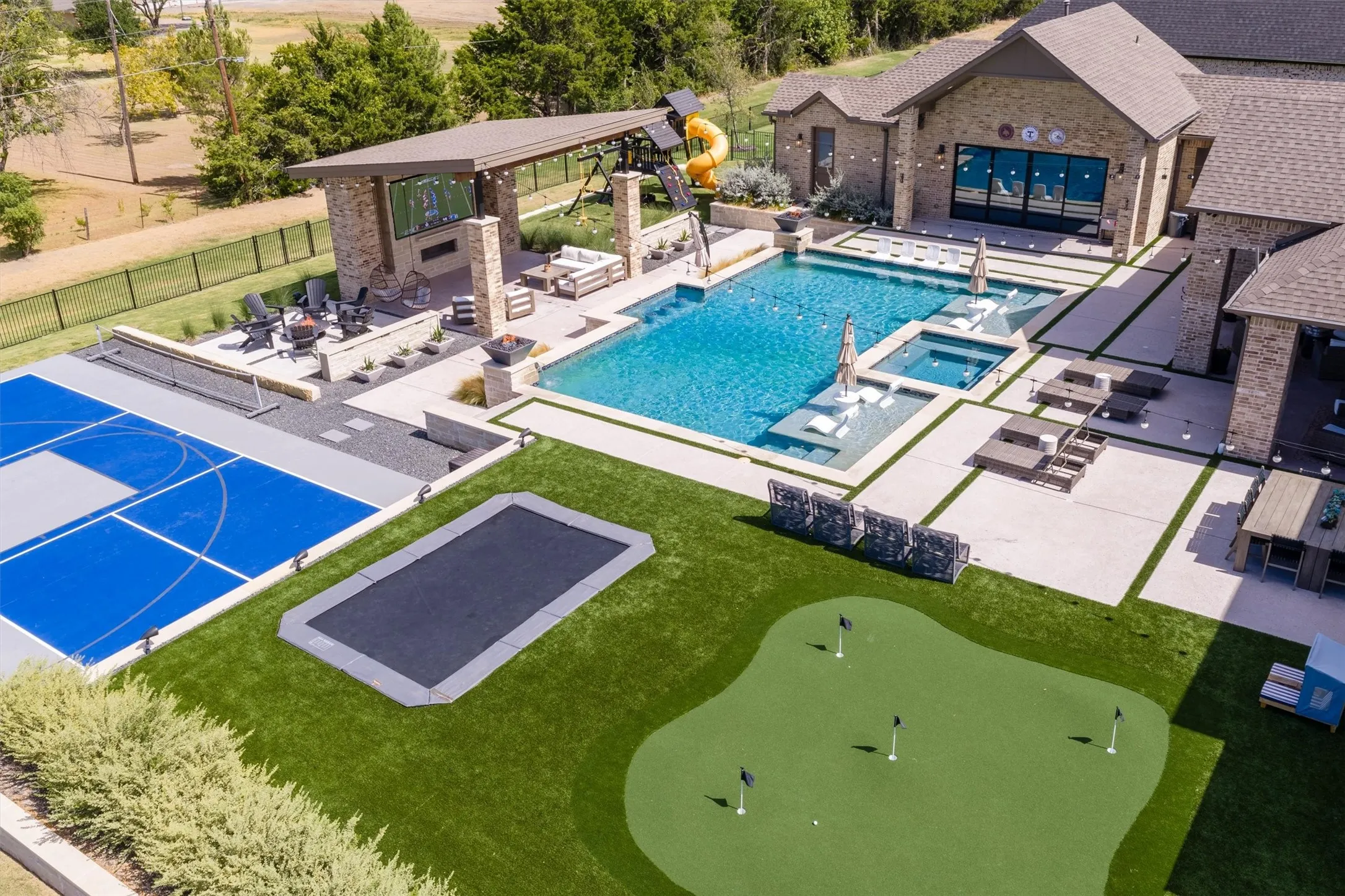 Private family estate in Heath, Texas - Rockwall School District