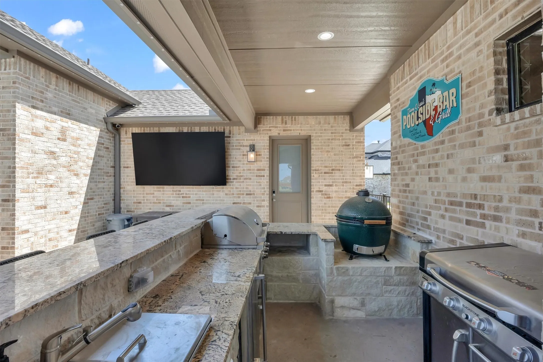Single Family Residence For Sale in Rockwall County , 312 Chapel View Court, Heath, Texas 75032, 6 Bedroom, 6 Bathroom, 4 Garage spaces, 5,635 Sqft, built in 2025, mls#21390285, Real Estate Agent in Heath, Homes For Sale in Rockwall county, Homes For Sale in Heath, Realtor in Heath Texas, Real Estate Brokerage Independent Realty Texas, Luminita Cordes Realtor