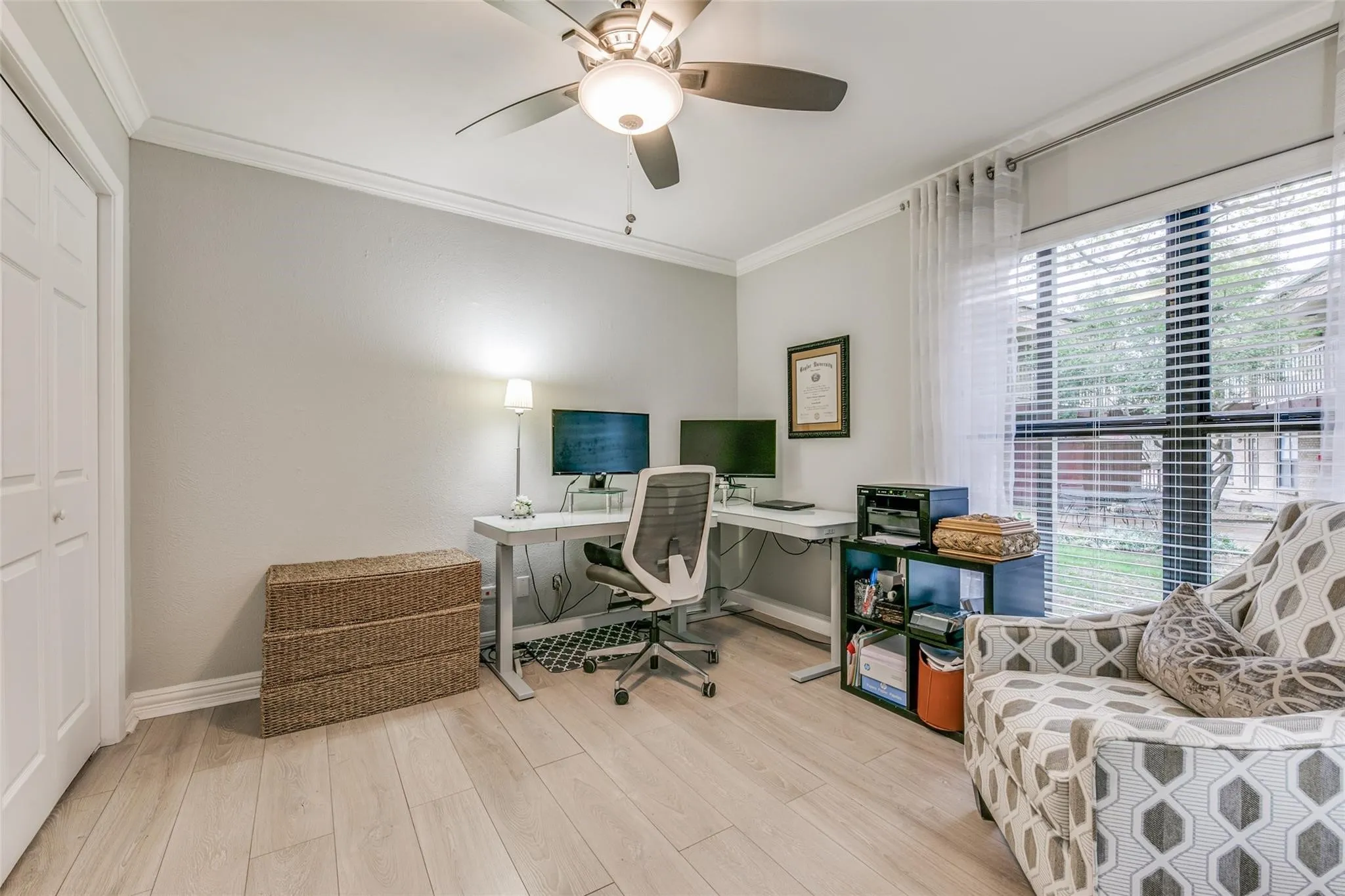 Condominium For Rent in Dallas County , 5916 Birchbrook Drive 126, Dallas, Texas 75206, 3 Bedroom, 2 Bathroom, Garage spaces, 1,144 Sqft, built in 1969, mls#21390033, Real Estate Agent in Dallas, Homes For Rent in Dallas county, Homes For Rent in Dallas, Realtor in Dallas Texas, Real Estate Brokerage Independent Realty Texas, Luminita Cordes Realtor