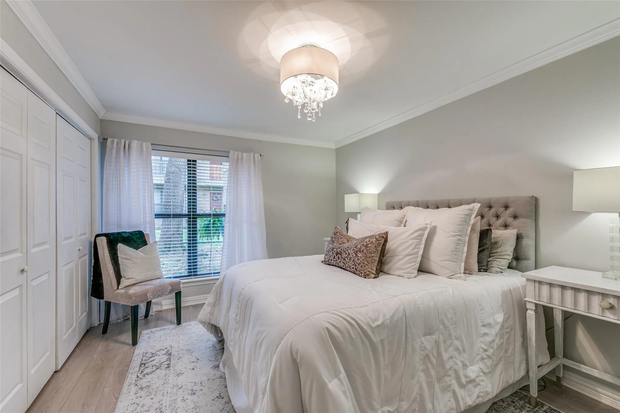 Condominium For Rent in Dallas County , 5916 Birchbrook Drive 126, Dallas, Texas 75206, 3 Bedroom, 2 Bathroom, Garage spaces, 1,144 Sqft, built in 1969, mls#21390033, Real Estate Agent in Dallas, Homes For Rent in Dallas county, Homes For Rent in Dallas, Realtor in Dallas Texas, Real Estate Brokerage Independent Realty Texas, Luminita Cordes Realtor