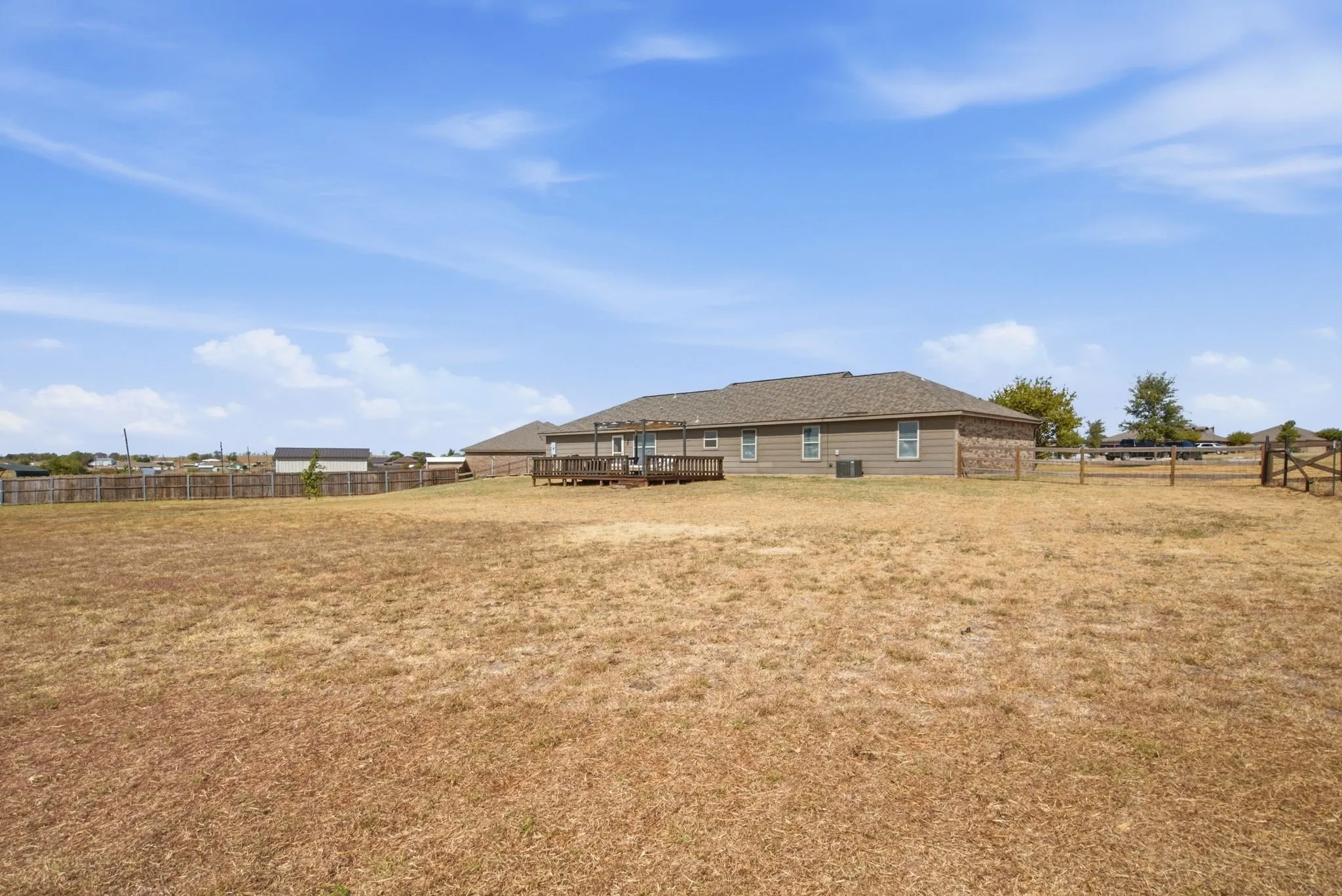 Single Family Residence For Sale in Wise County , 200 Live Oak Lane, Decatur, Texas 76234, 4 Bedroom, 2 Bathroom, 2 Garage spaces, 1,987 Sqft, built in 2017, mls#21390257, Real Estate Agent in Decatur, Homes For Sale in Wise county, Homes For Sale in Decatur, Realtor in Decatur Texas, Real Estate Brokerage Independent Realty Texas, Luminita Cordes Realtor