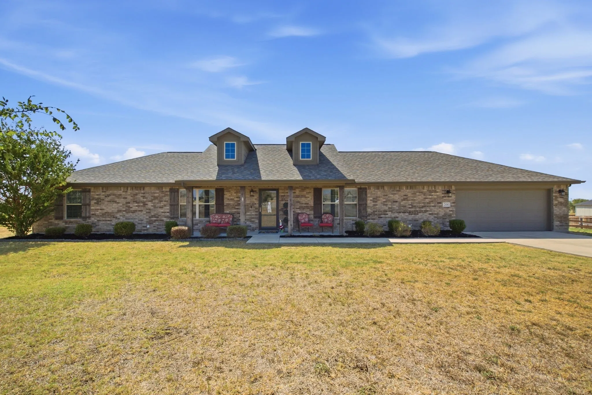Single Family Residence For Sale in Wise County , 200 Live Oak Lane, Decatur, Texas 76234, 4 Bedroom, 2 Bathroom, 2 Garage spaces, 1,987 Sqft, built in 2017, mls#21390257, Real Estate Agent in Decatur, Homes For Sale in Wise county, Homes For Sale in Decatur, Realtor in Decatur Texas, Real Estate Brokerage Independent Realty Texas, Luminita Cordes Realtor