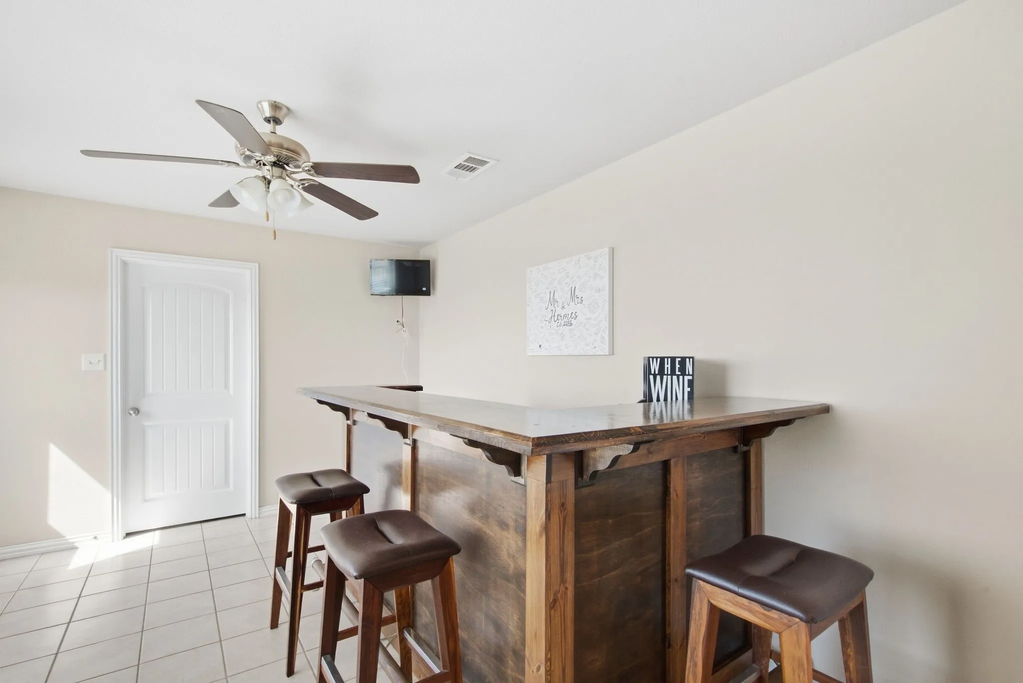 Single Family Residence For Sale in Wise County , 200 Live Oak Lane, Decatur, Texas 76234, 4 Bedroom, 2 Bathroom, 2 Garage spaces, 1,987 Sqft, built in 2017, mls#21390257, Real Estate Agent in Decatur, Homes For Sale in Wise county, Homes For Sale in Decatur, Realtor in Decatur Texas, Real Estate Brokerage Independent Realty Texas, Luminita Cordes Realtor