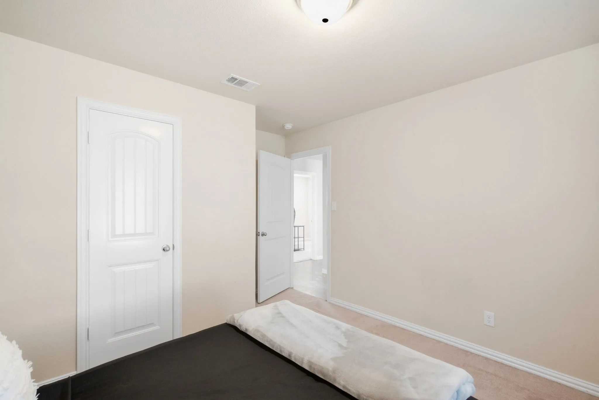 Single Family Residence For Sale in Wise County , 200 Live Oak Lane, Decatur, Texas 76234, 4 Bedroom, 2 Bathroom, 2 Garage spaces, 1,987 Sqft, built in 2017, mls#21390257, Real Estate Agent in Decatur, Homes For Sale in Wise county, Homes For Sale in Decatur, Realtor in Decatur Texas, Real Estate Brokerage Independent Realty Texas, Luminita Cordes Realtor