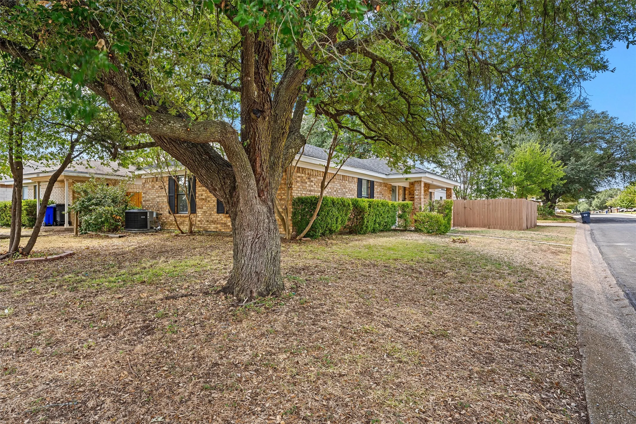 Single Family Residence For Sale